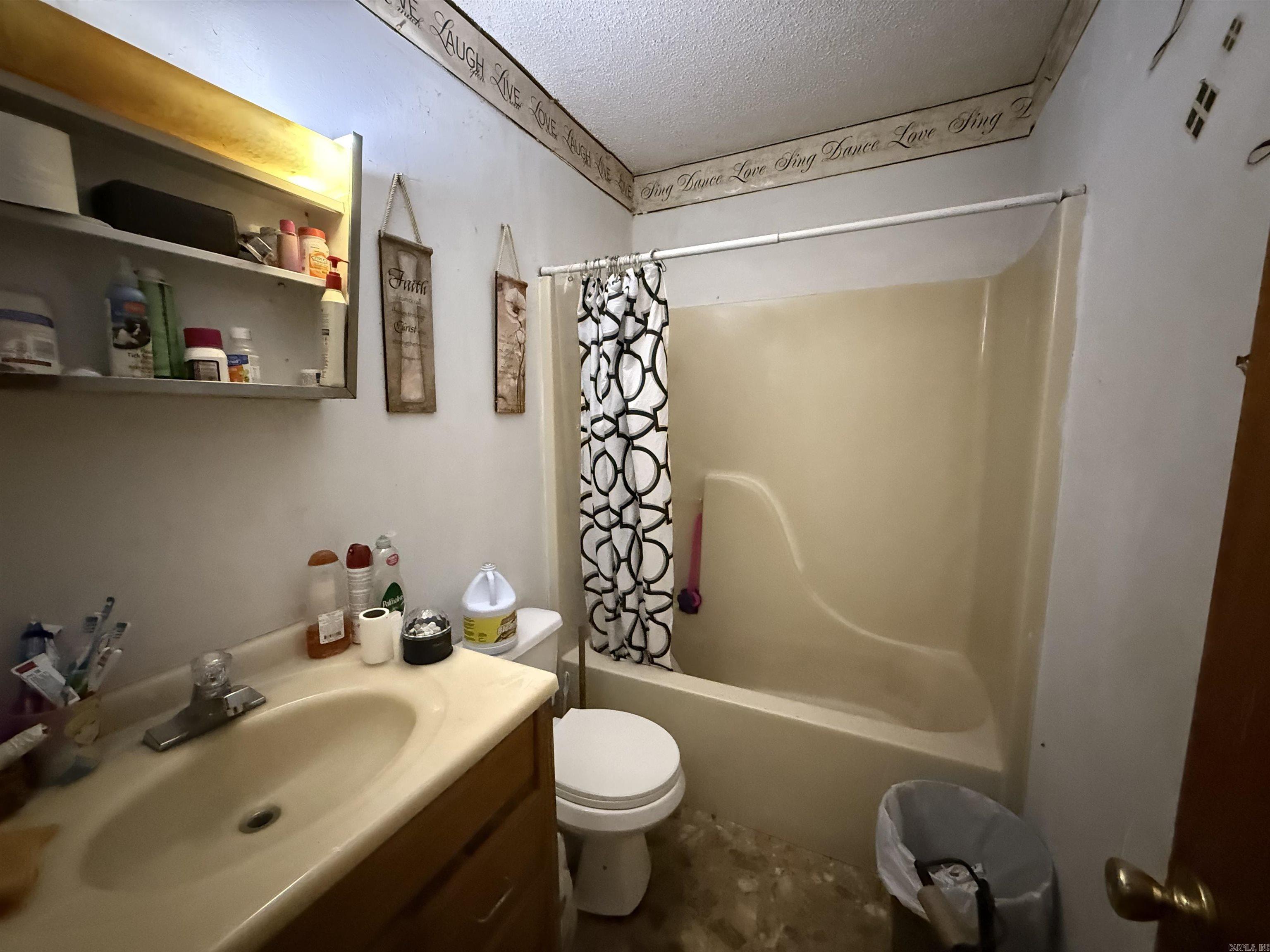 709 & 711 S Pine  Hope, AR