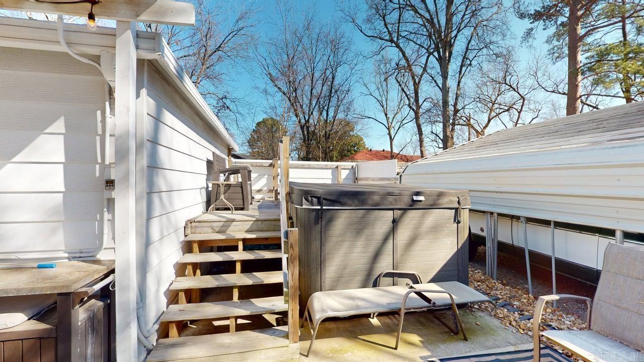 1621 Prince  Conway, AR