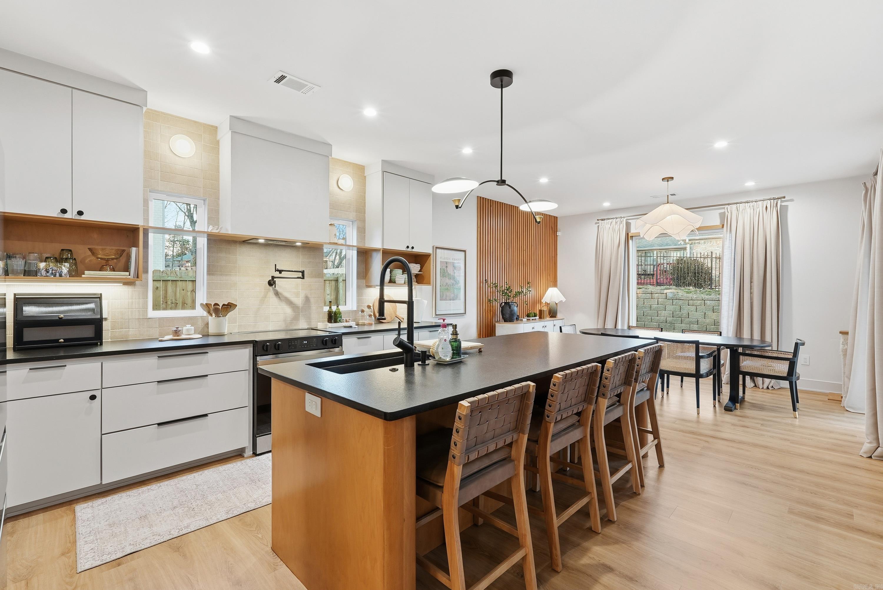 3440 Sylvia Springs  Conway, AR