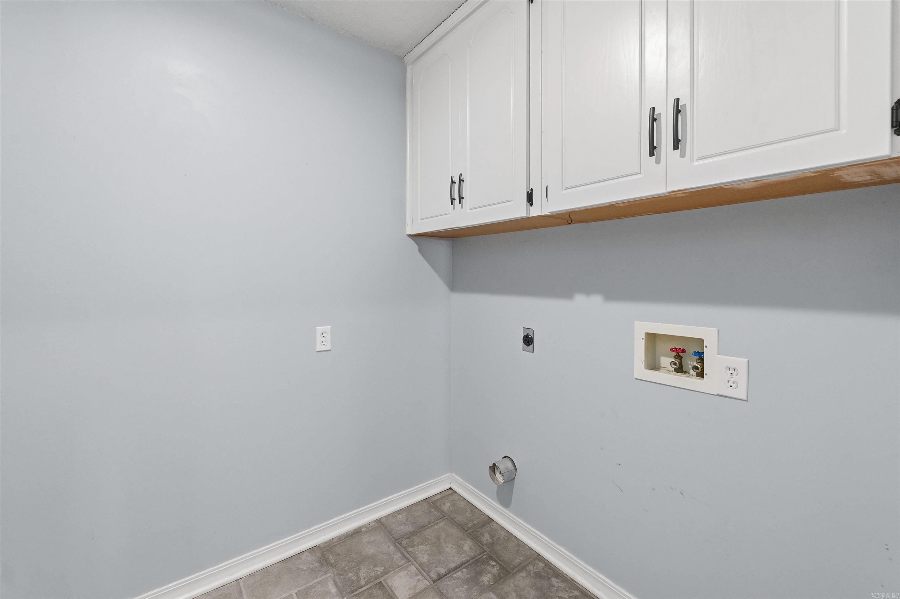 1 Club Ct  Jacksonville, AR