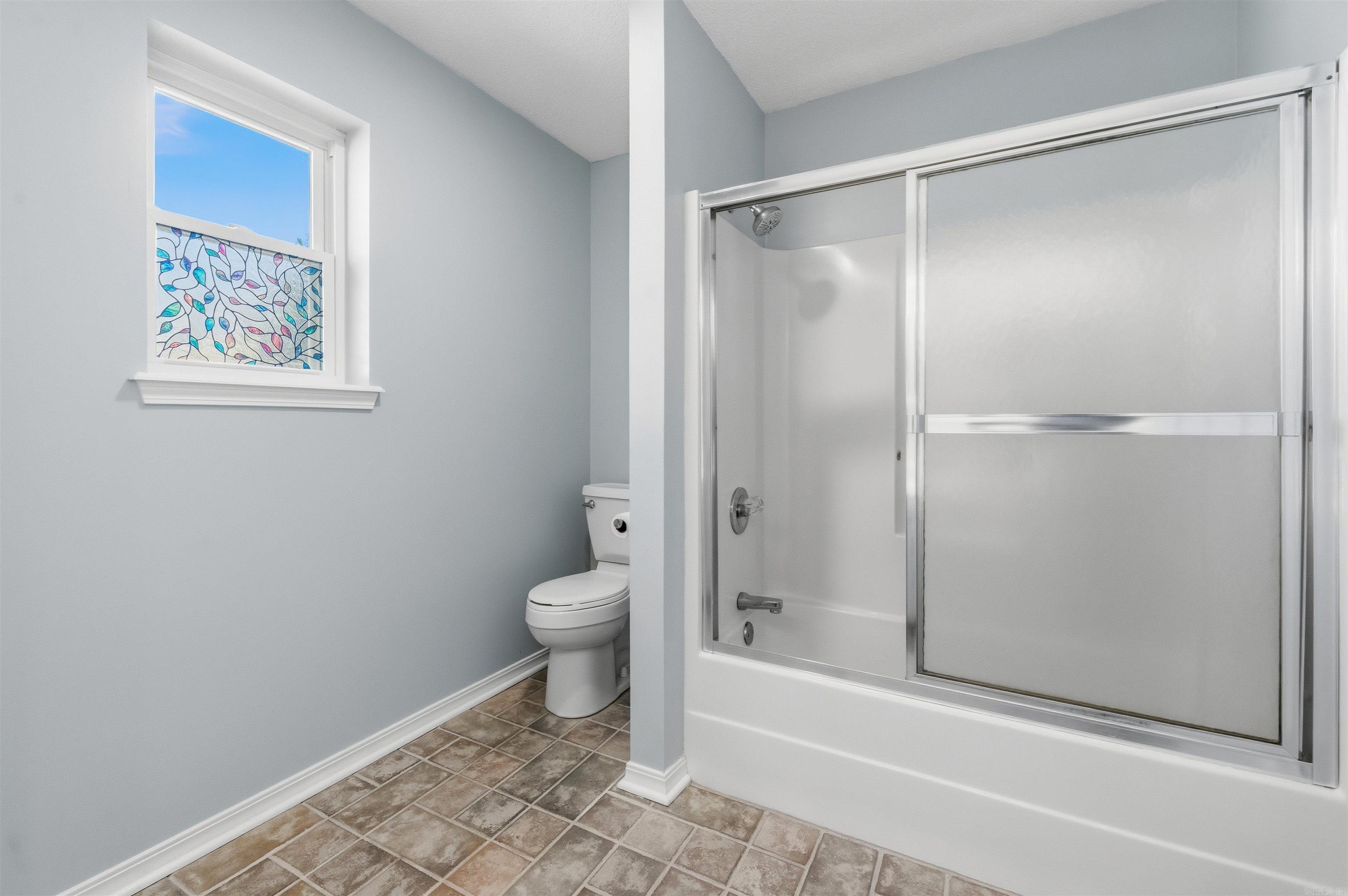 1 Club Ct  Jacksonville, AR