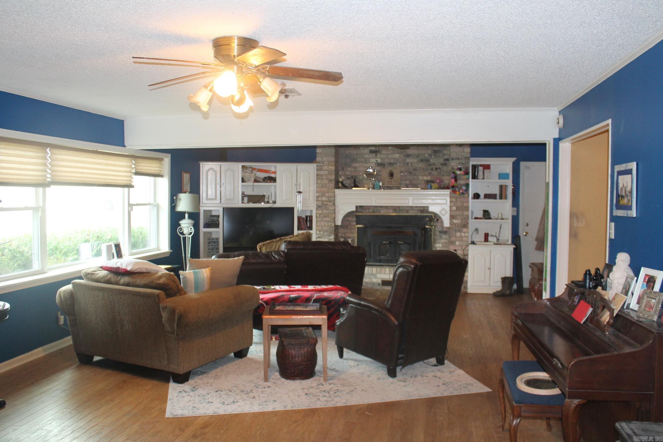 9 Circle  Prattsville, AR