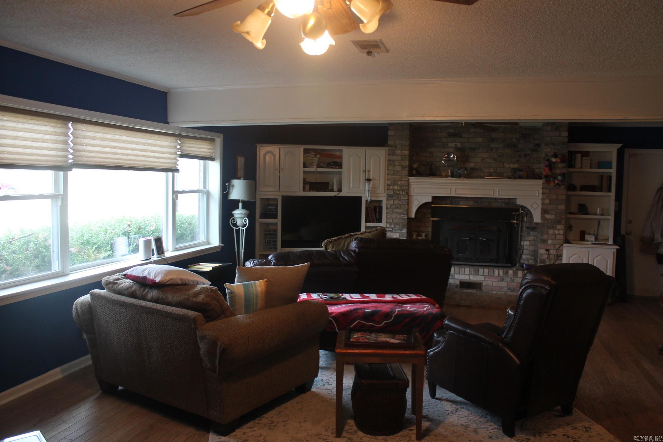 9 Circle  Prattsville, AR