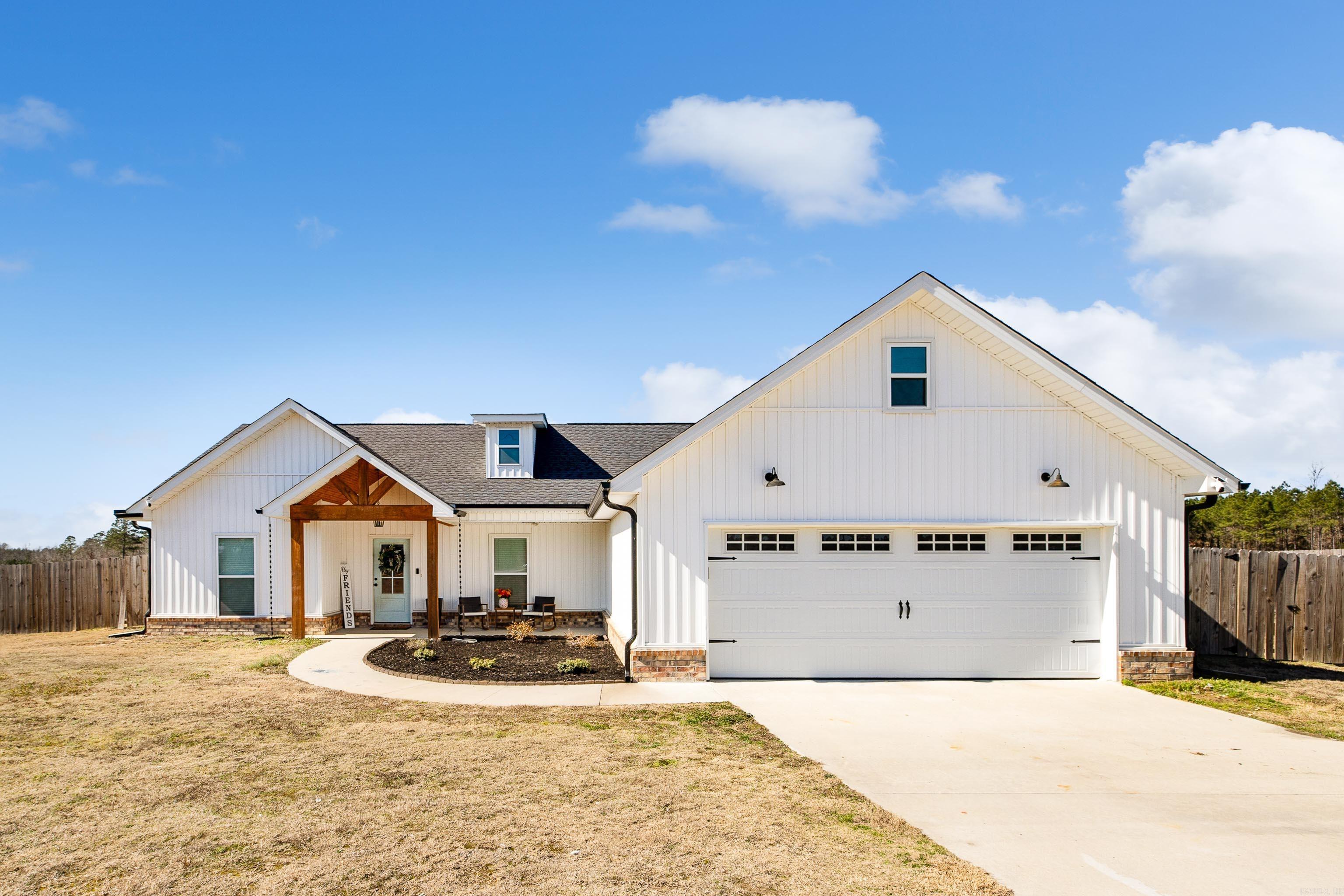 11638 Mars Hill  Bauxite, AR