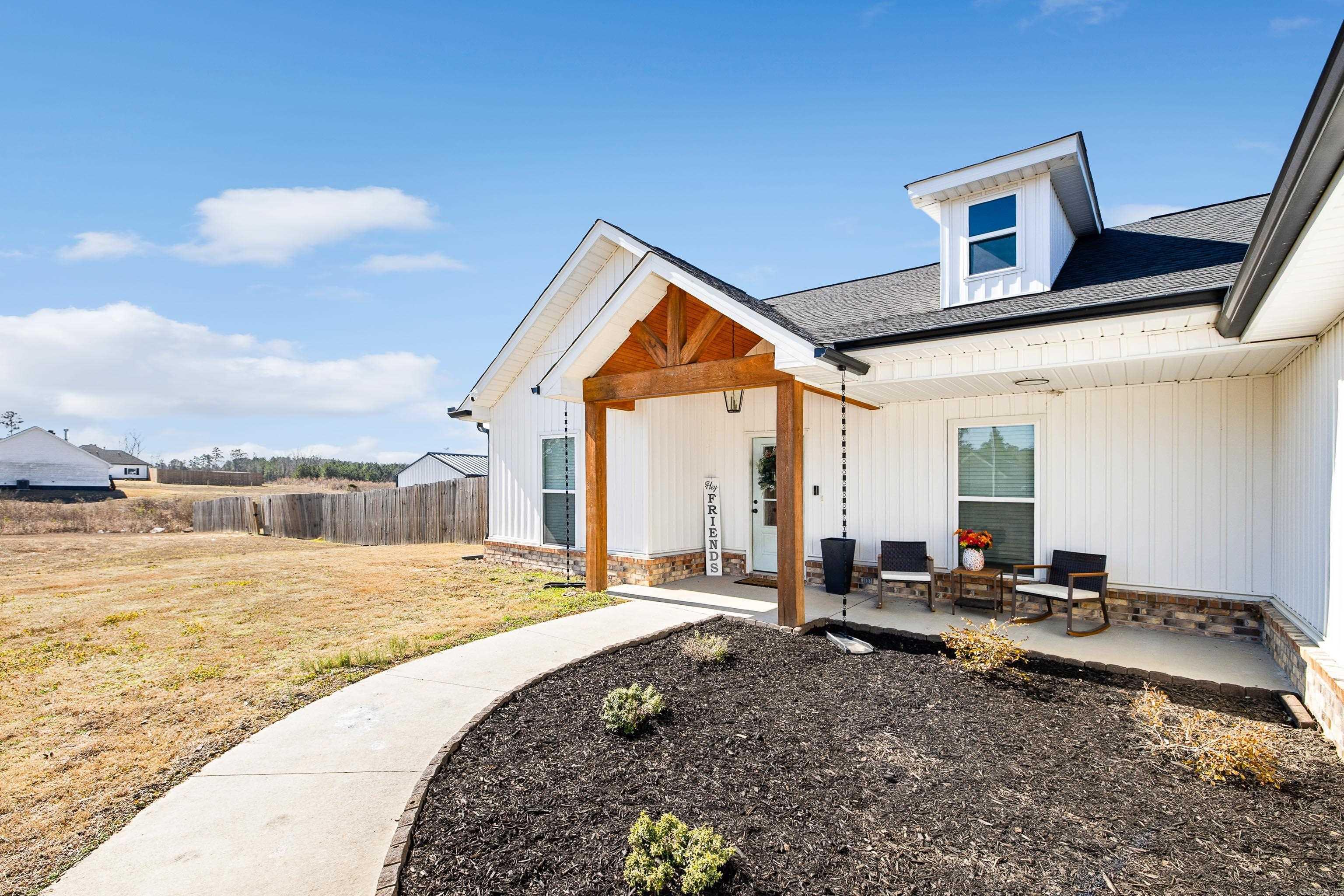 11638 Mars Hill  Bauxite, AR