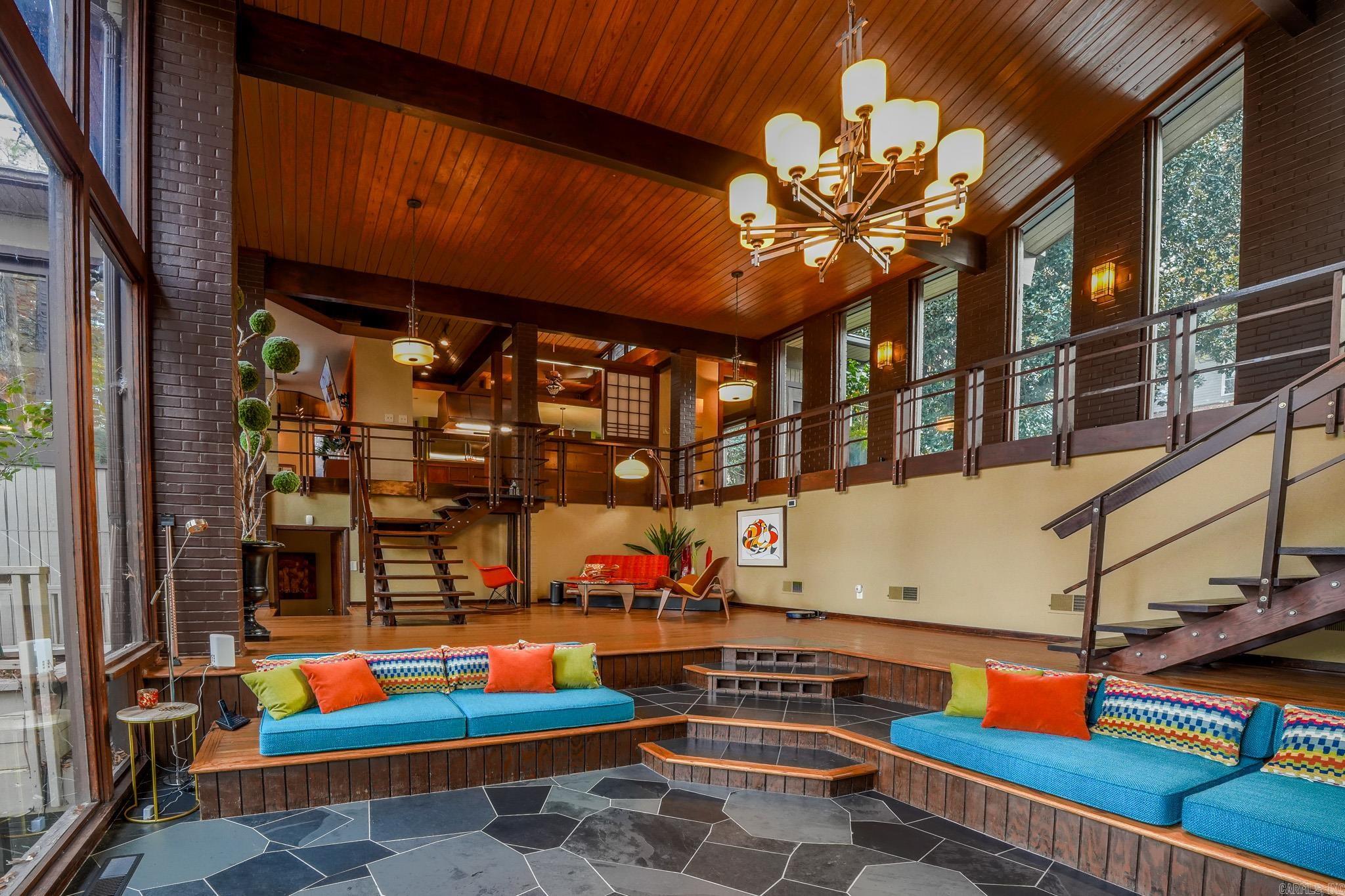 21 River Valley  Little Rock, AR