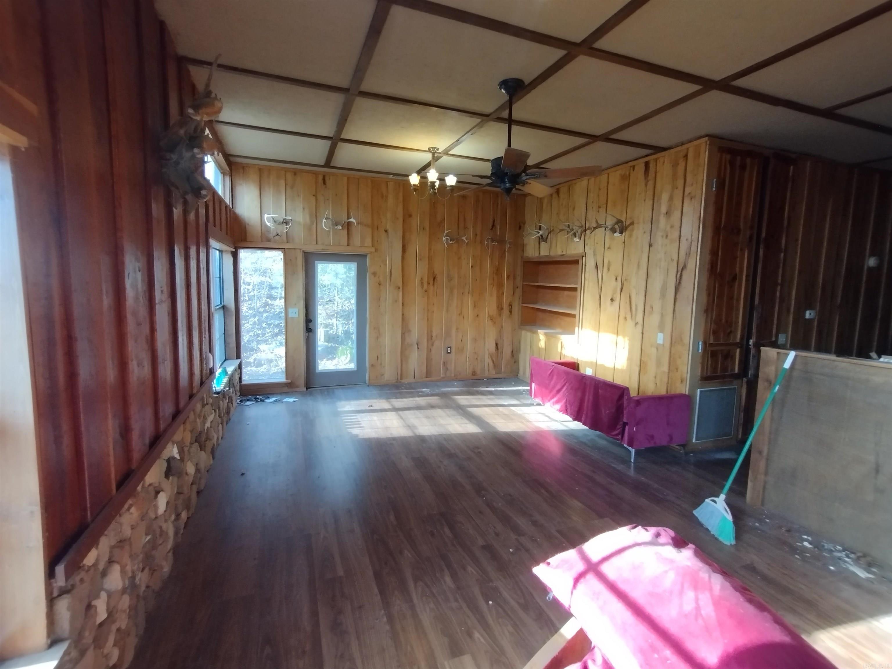 3365 Round Bottom RD  Mountain View, AR