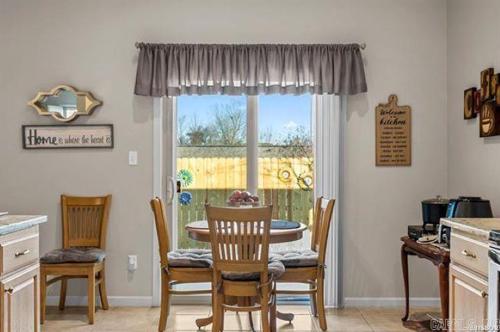 600 Pakis  Hot Springs, AR