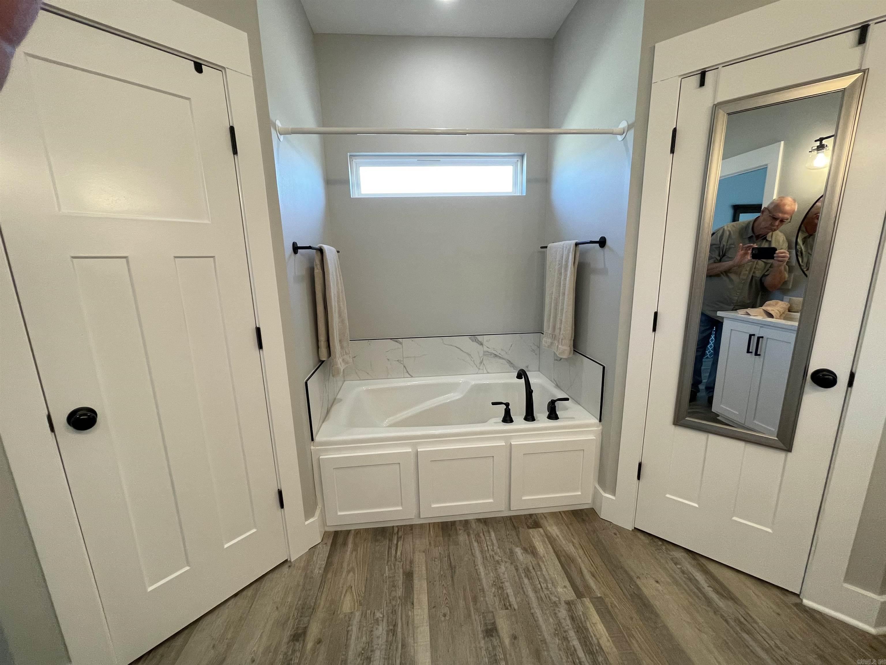 2 Quail Feather Cove  Greenbrier, AR