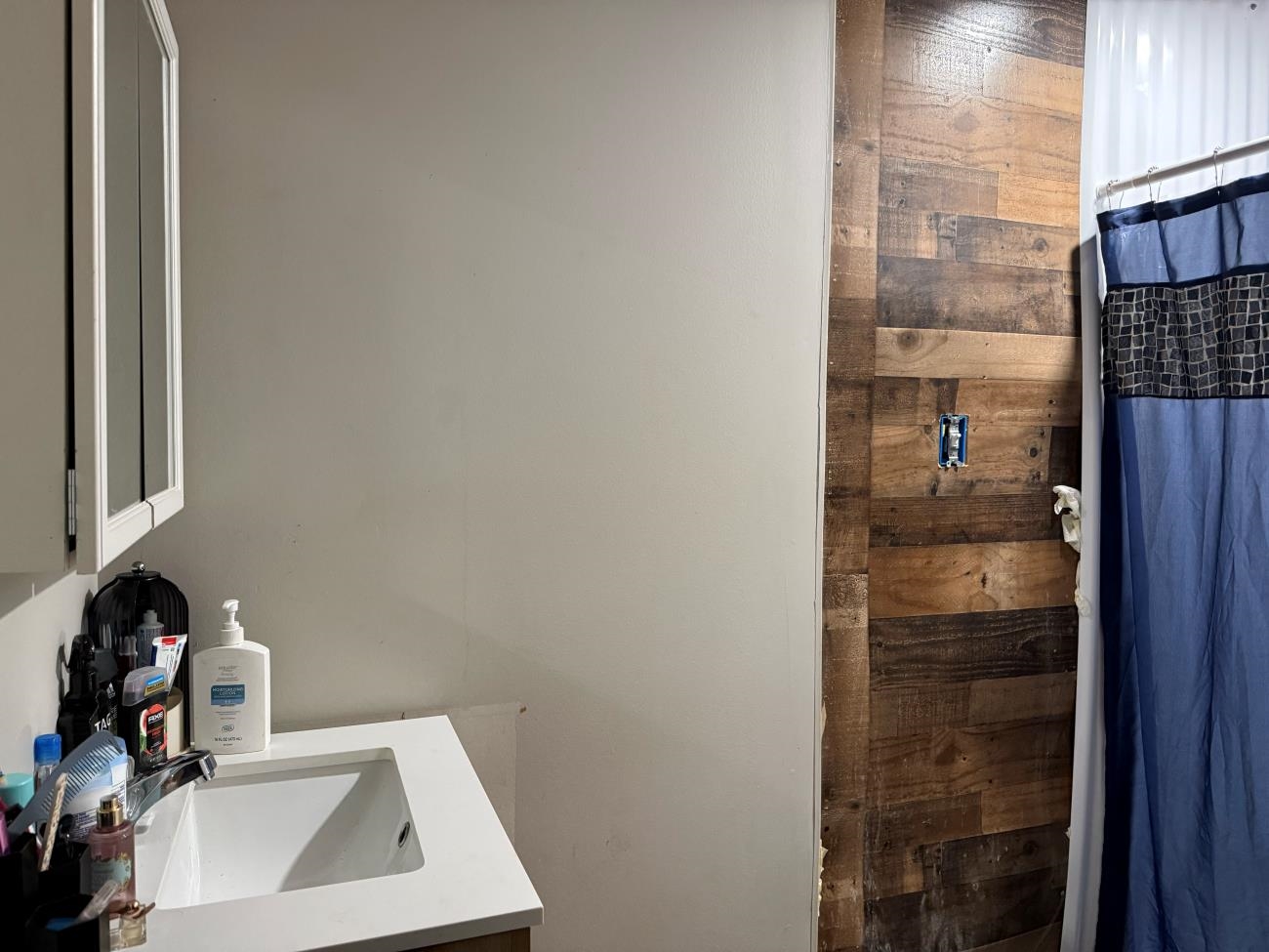 637 Hwy 63  Williford, AR