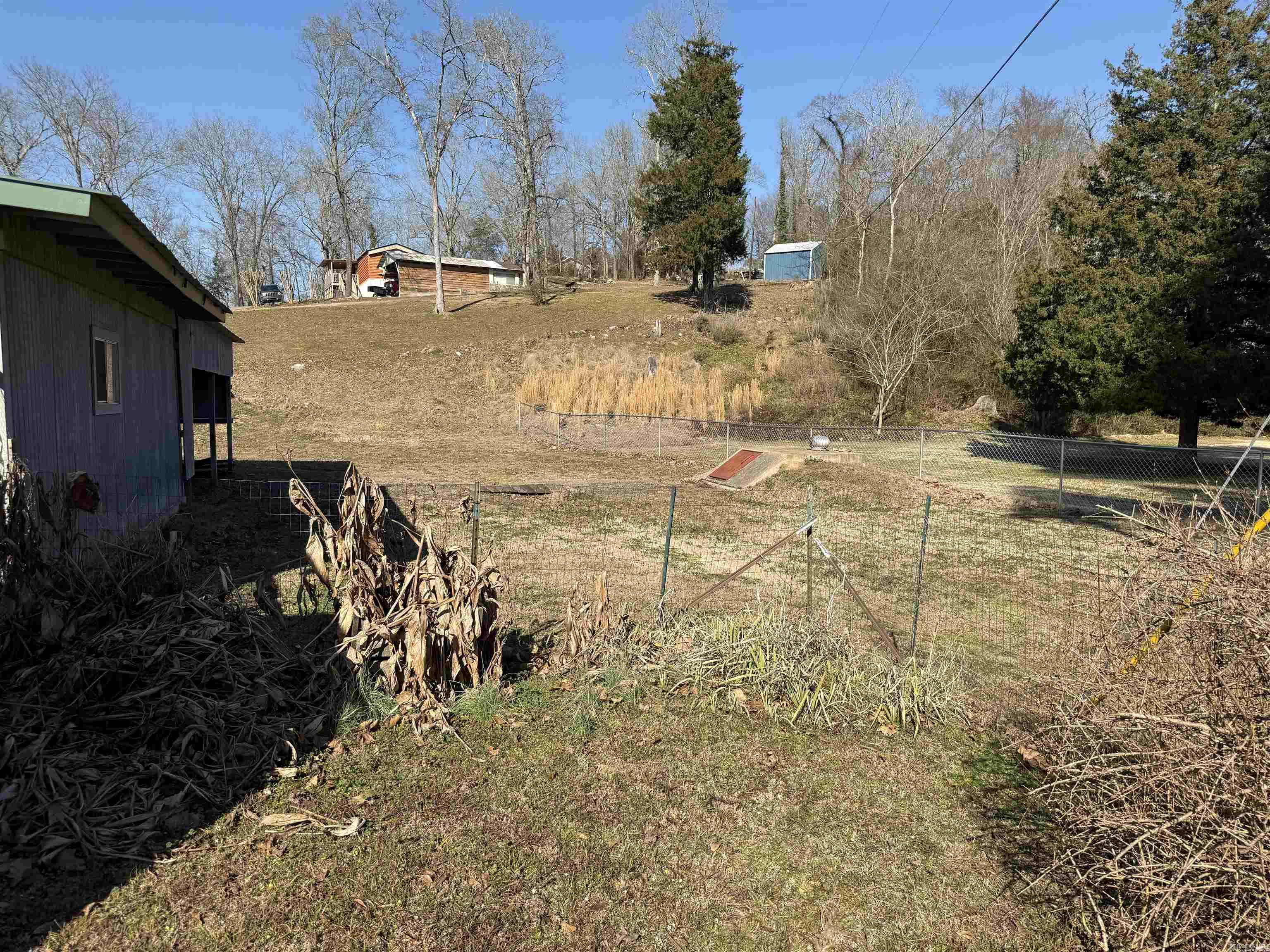 100 cozy acres  Mountain Pine, AR