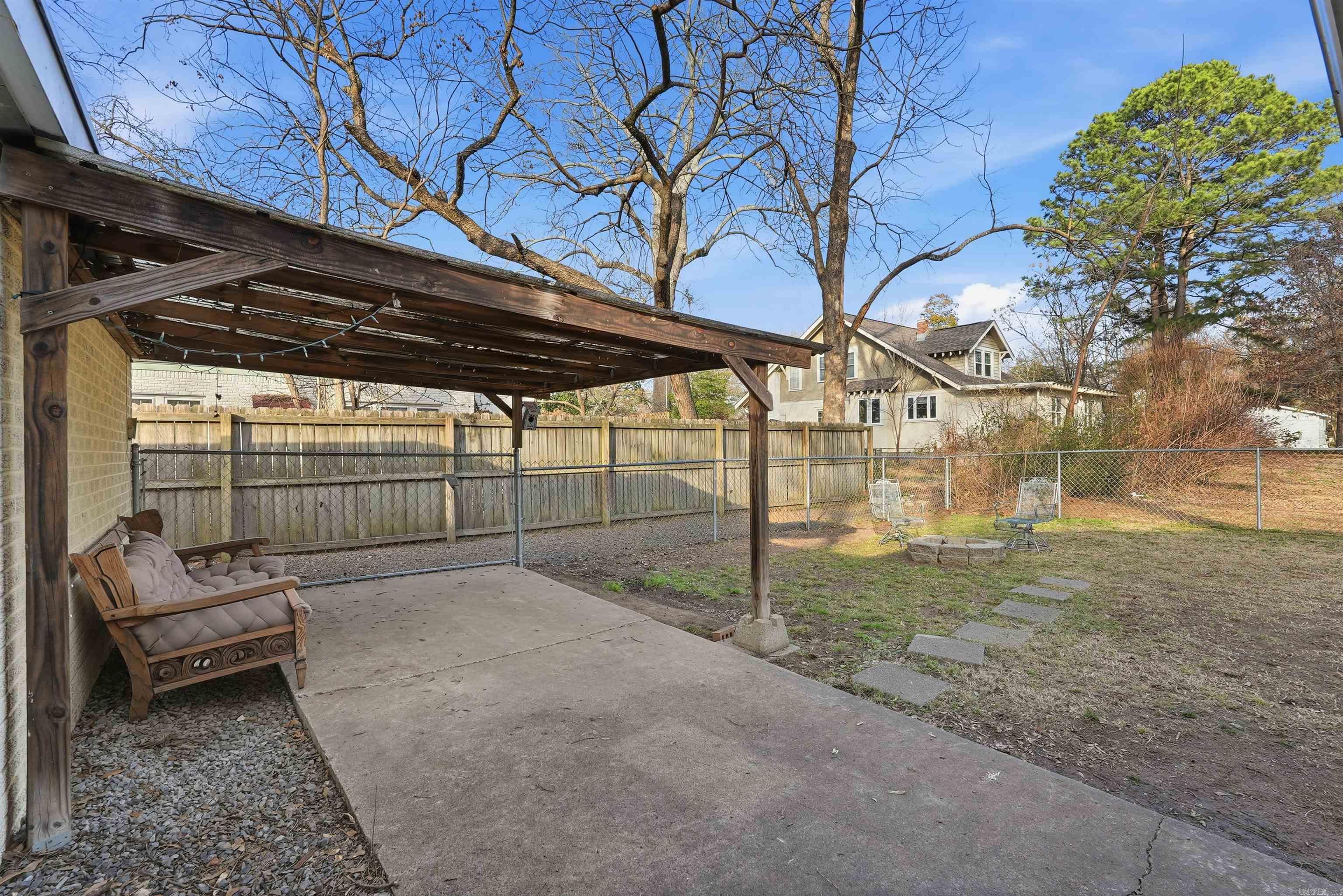 232 Mitchell St  Conway, AR