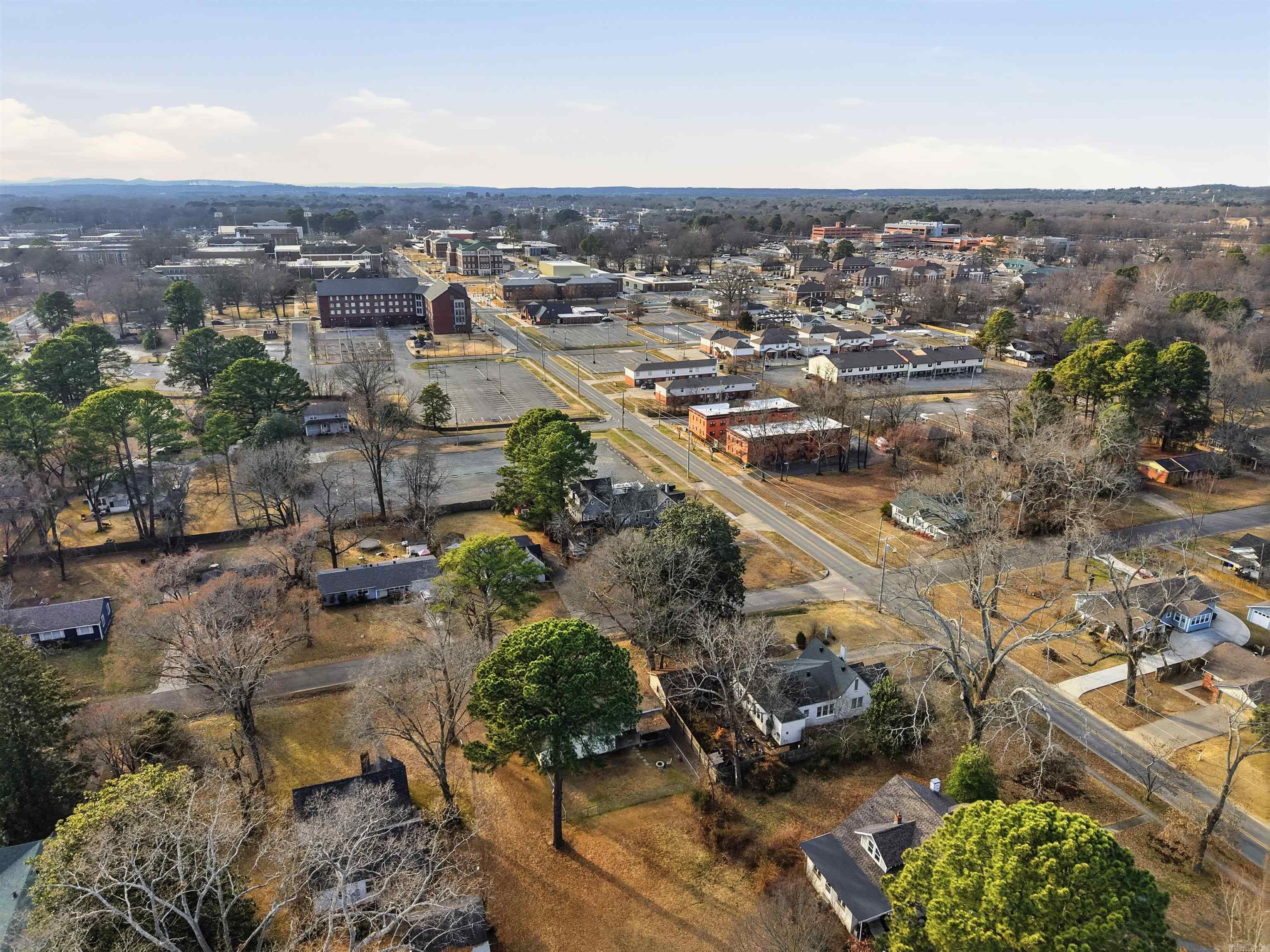 232 Mitchell St  Conway, AR