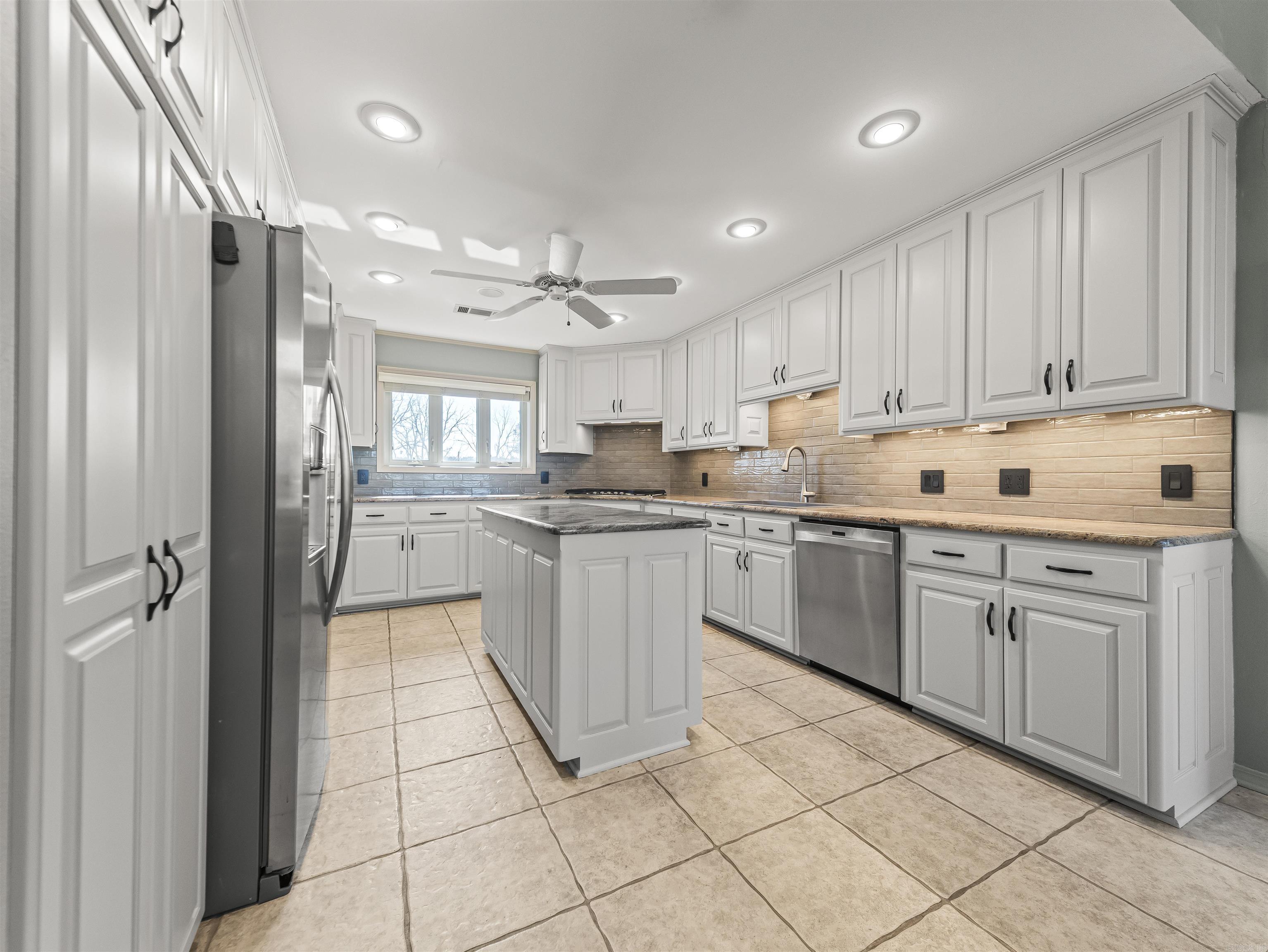 319 Whispering Hills  Hot Springs, AR