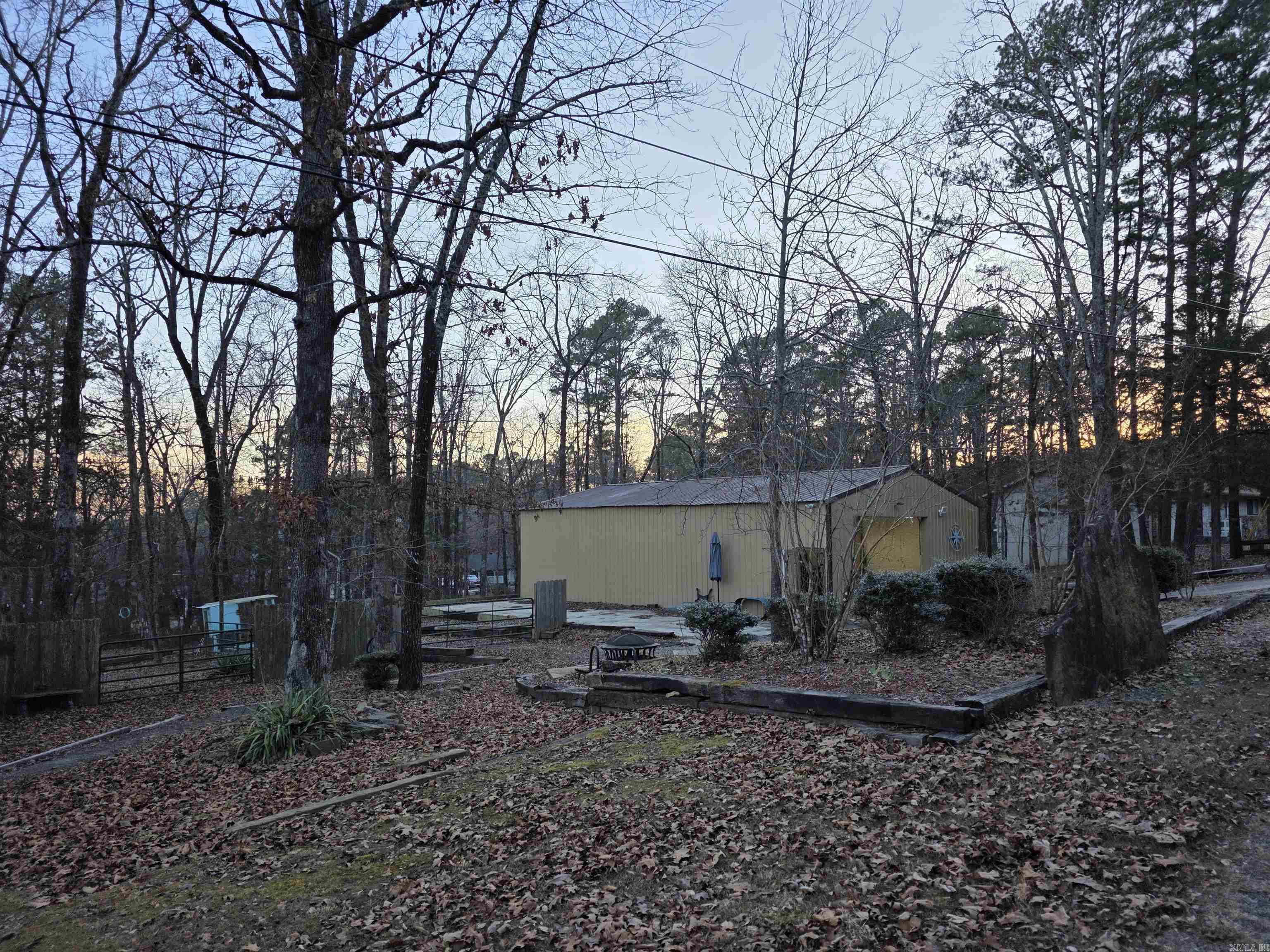 120 Wigwam  Fairfield Bay, AR