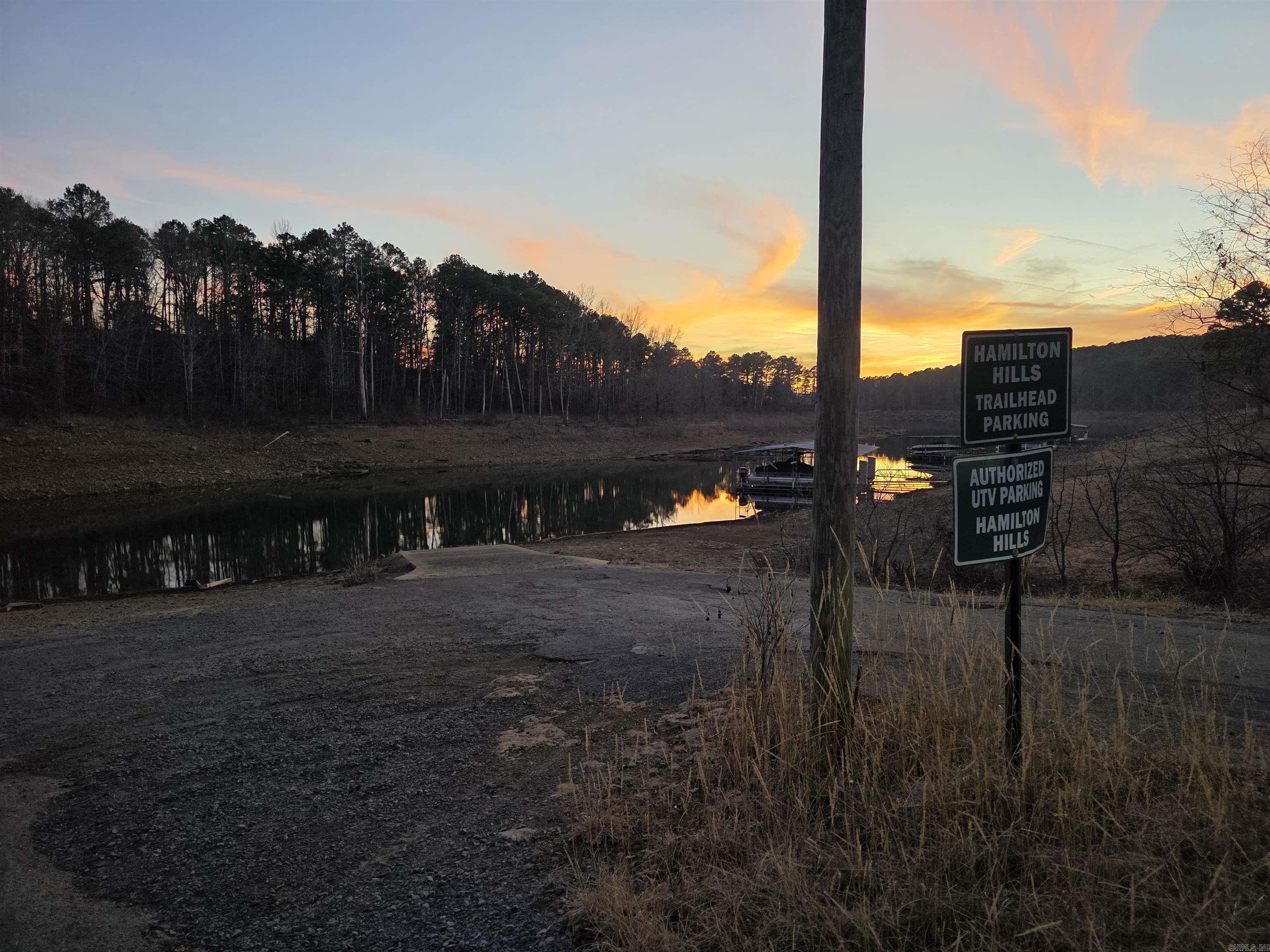 120 Wigwam  Fairfield Bay, AR