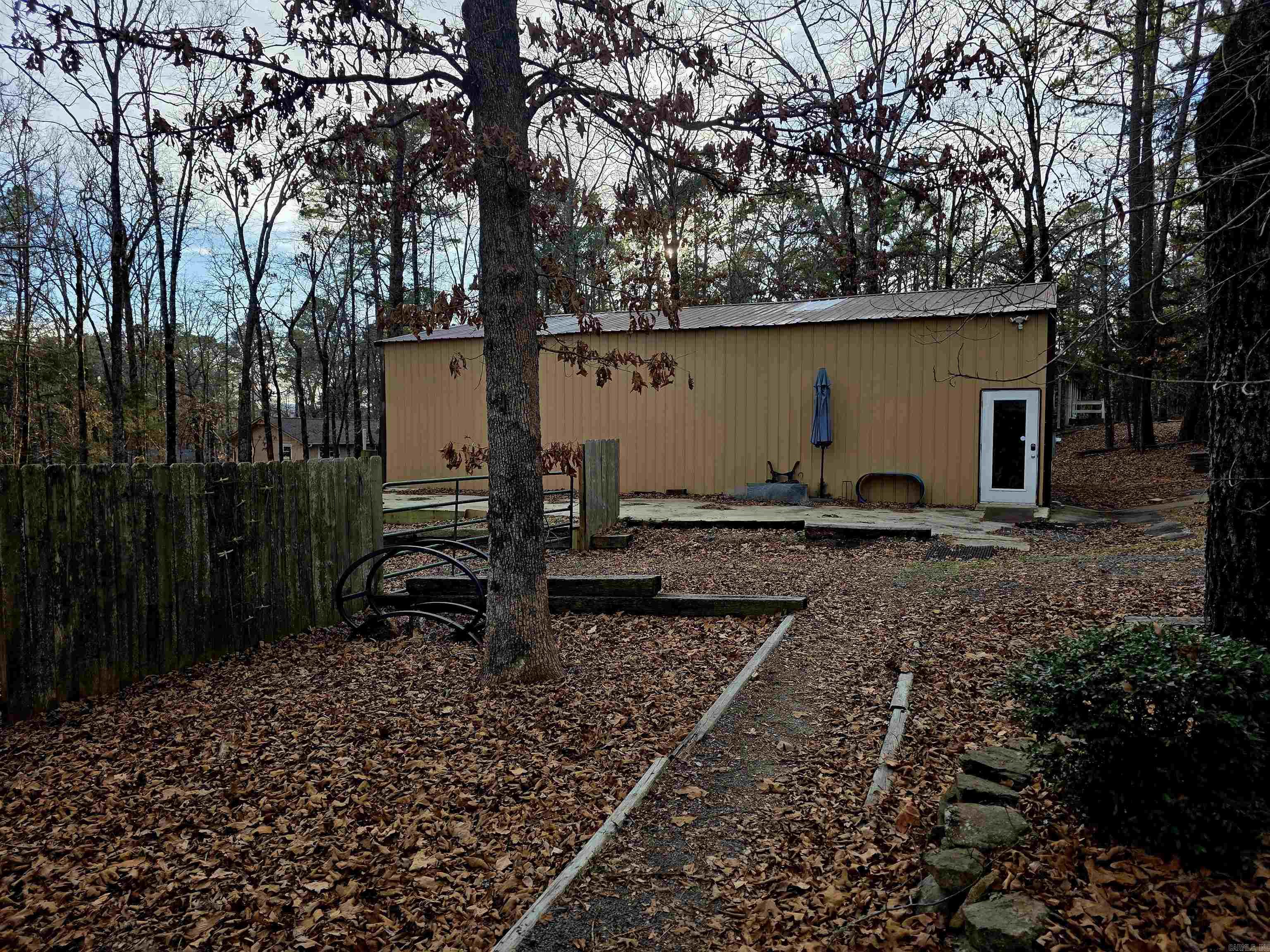 120 Wigwam  Fairfield Bay, AR