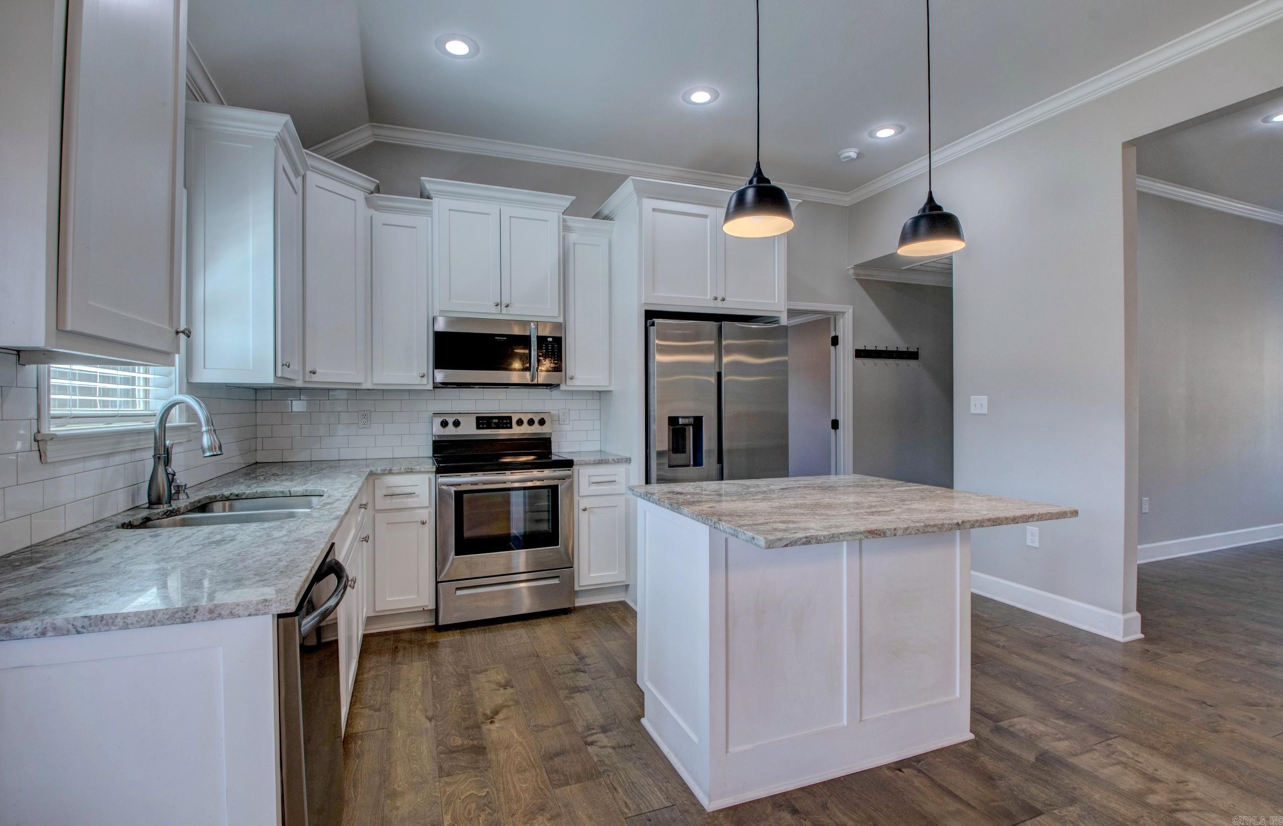 543 Reuben Drive Alexander, AR 72002