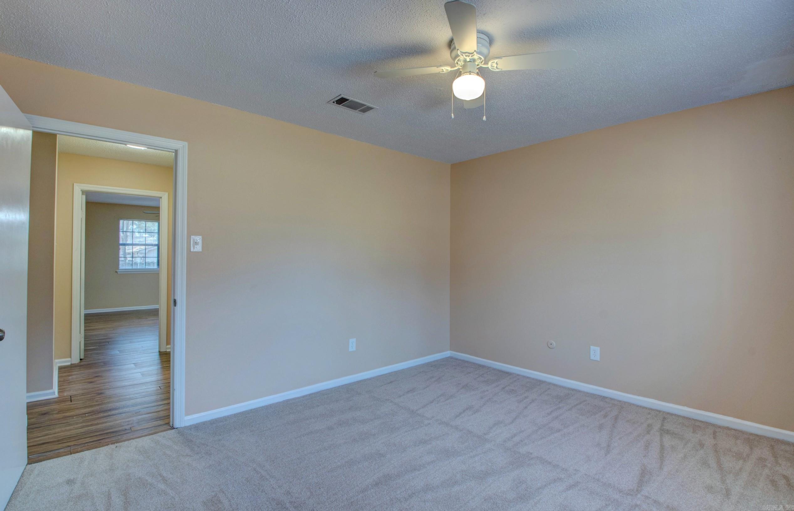 9715 Grapevine Dr  Little Rock, AR