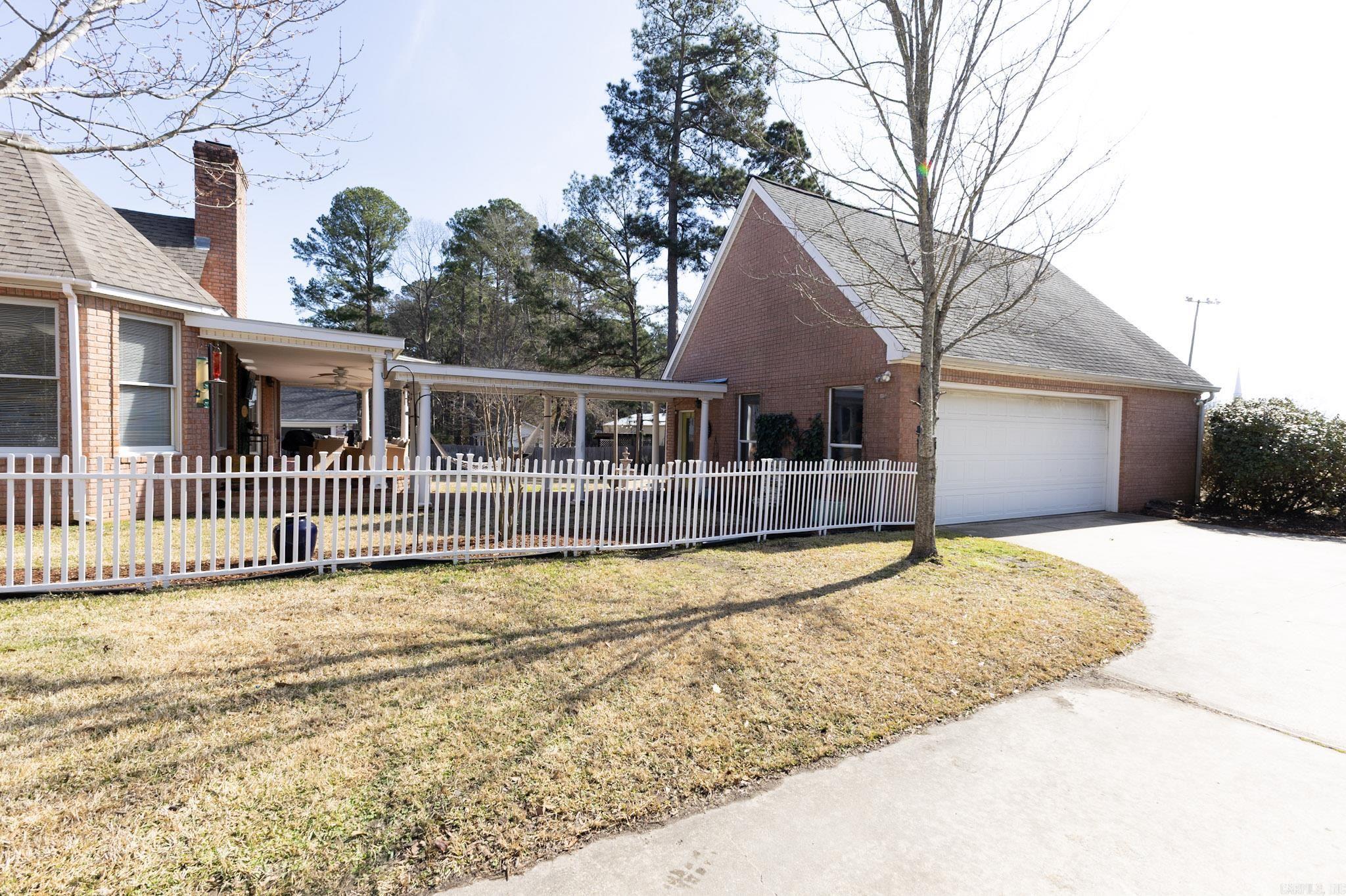 2315 Pathway  El Dorado, AR