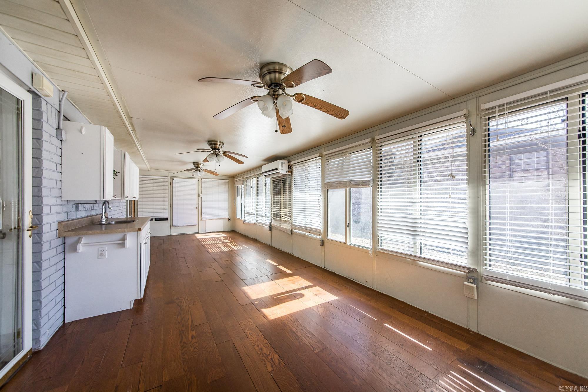 100 Oxford  Jacksonville, AR