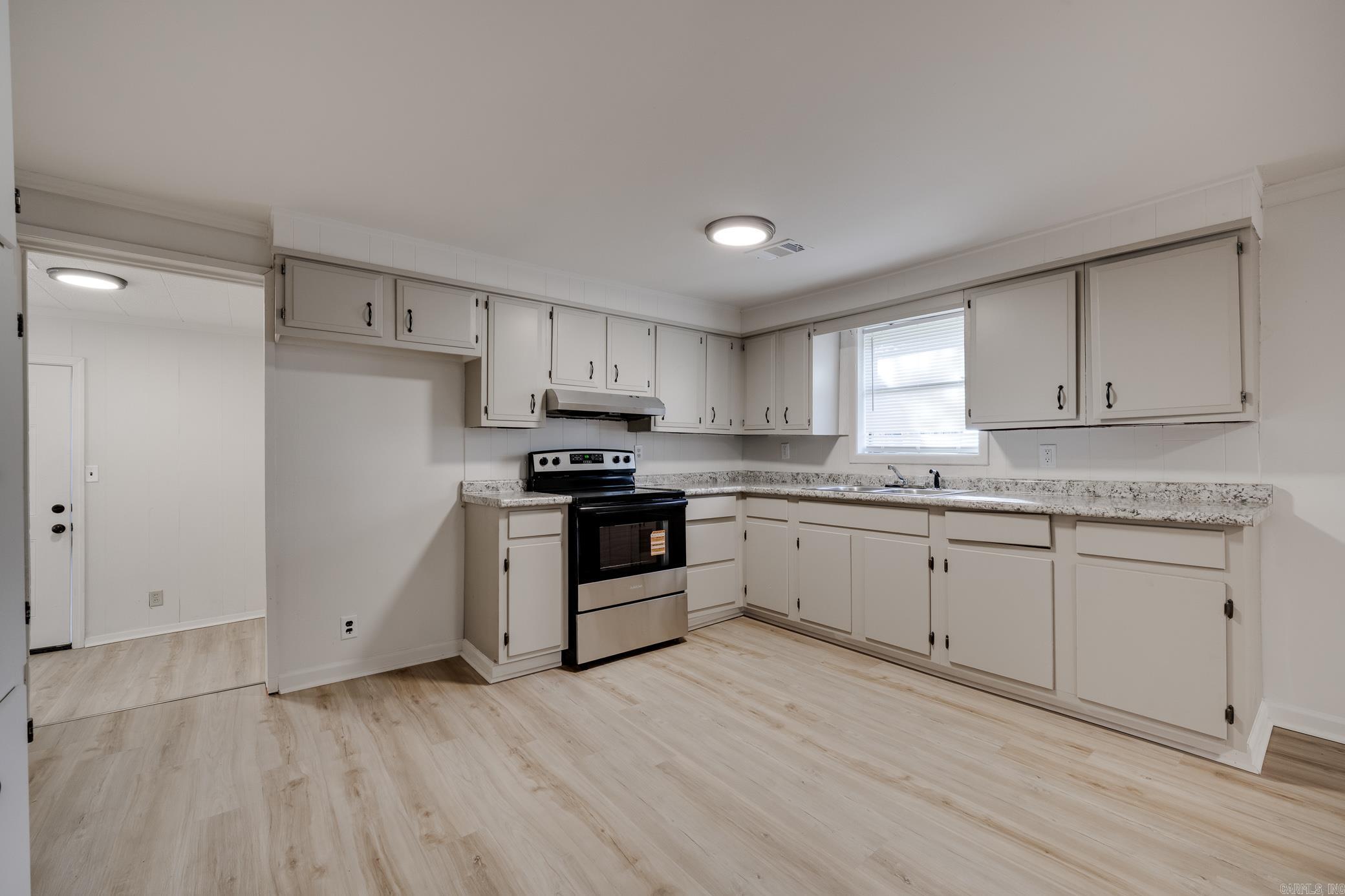 132 Daugherty Hill  Conway, AR