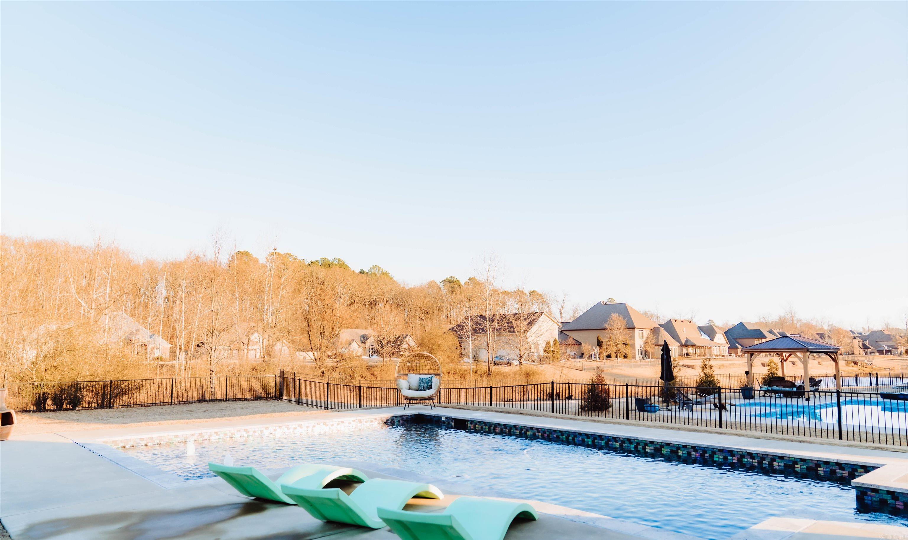 7800 South Shoreline Blvd  Benton, AR