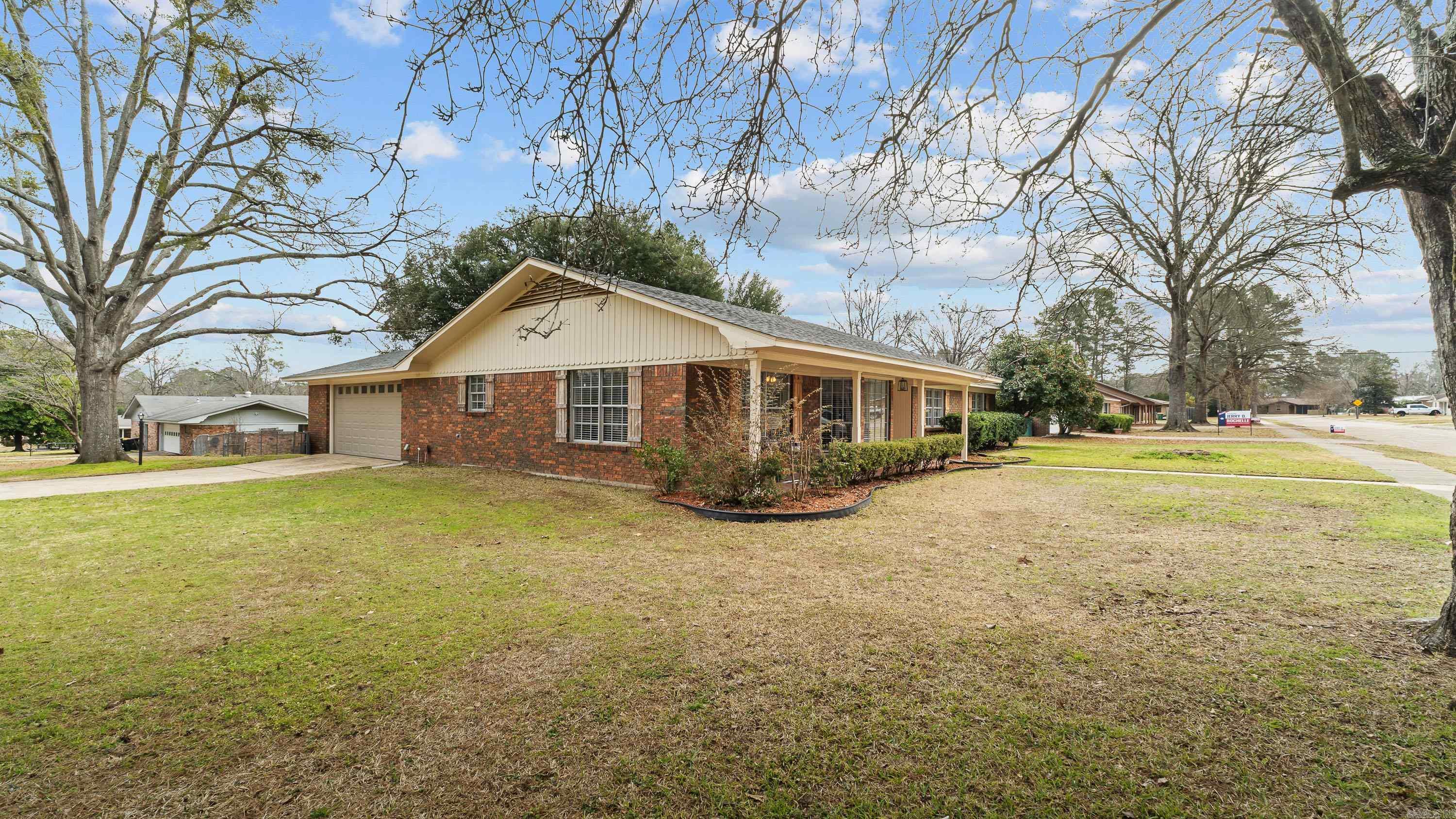 3712 Holloway  Texarkana, TX