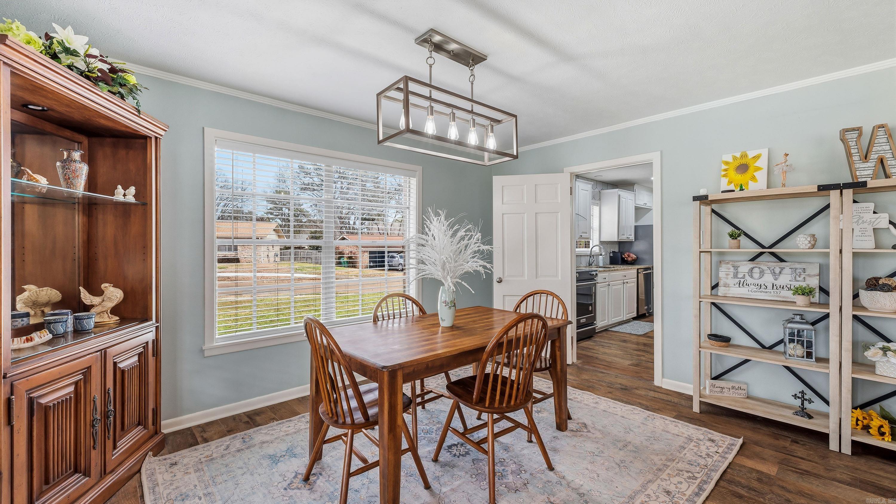 3712 Holloway  Texarkana, TX