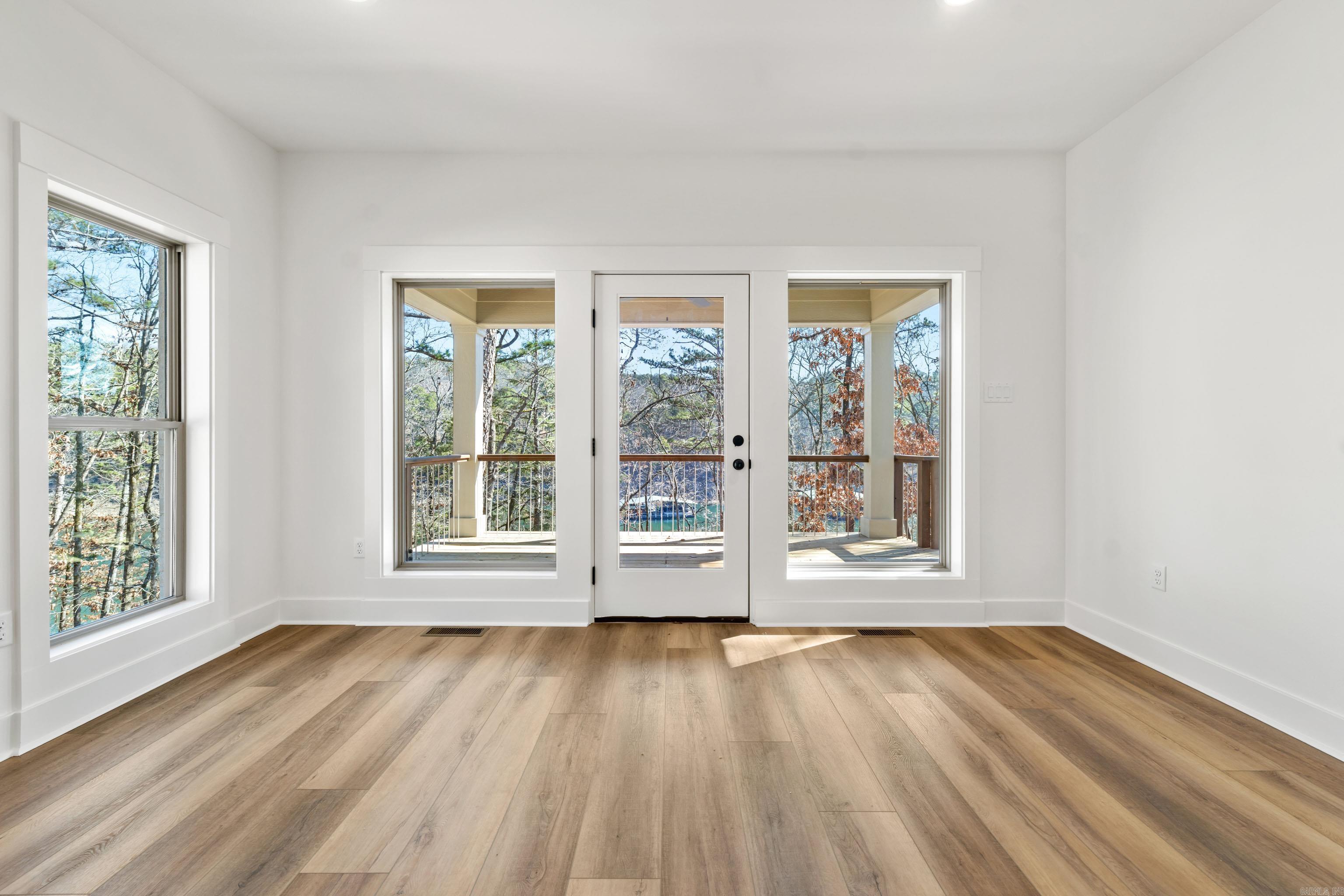 80 Stone Circle  Greers Ferry, AR