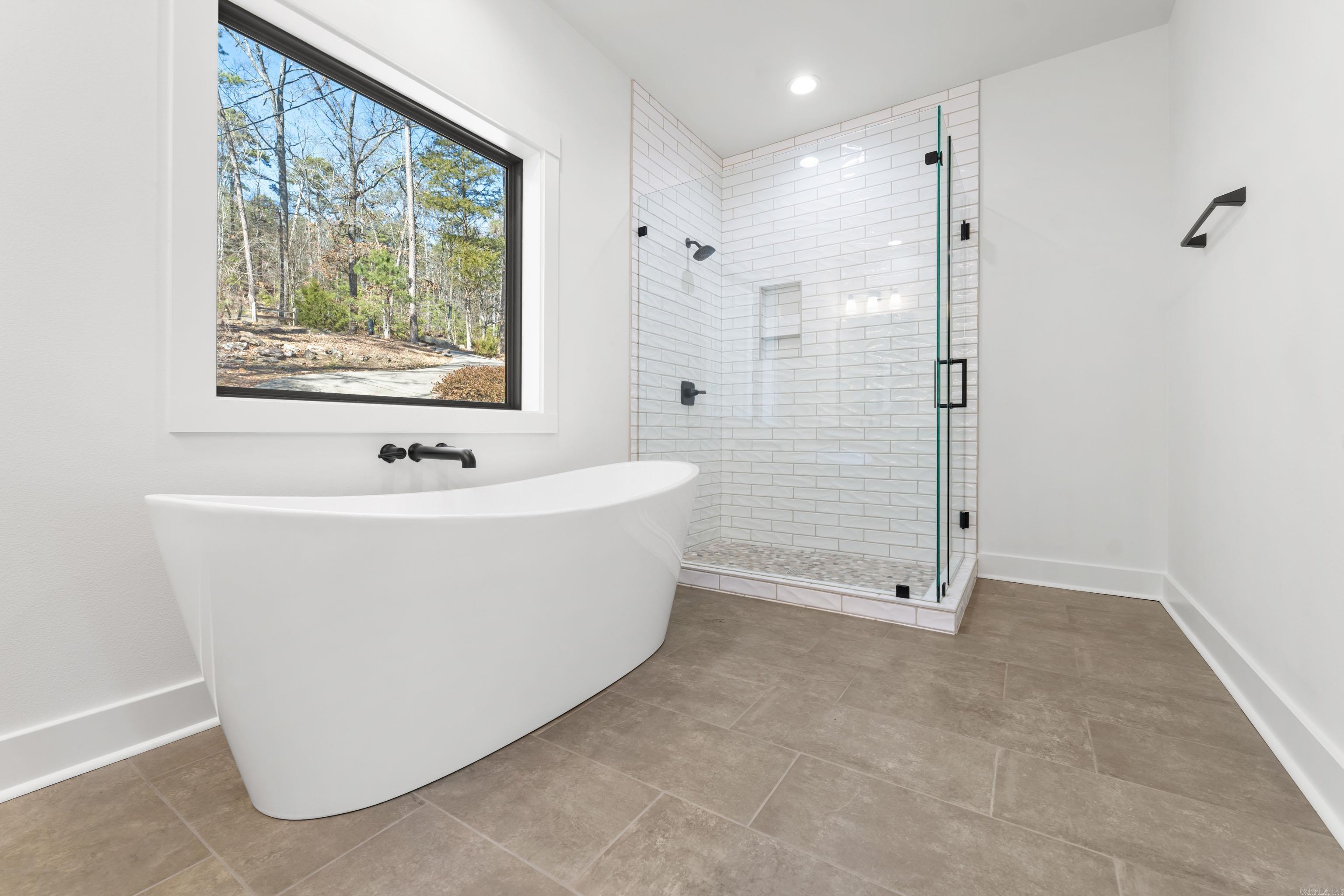 80 Stone Circle  Greers Ferry, AR