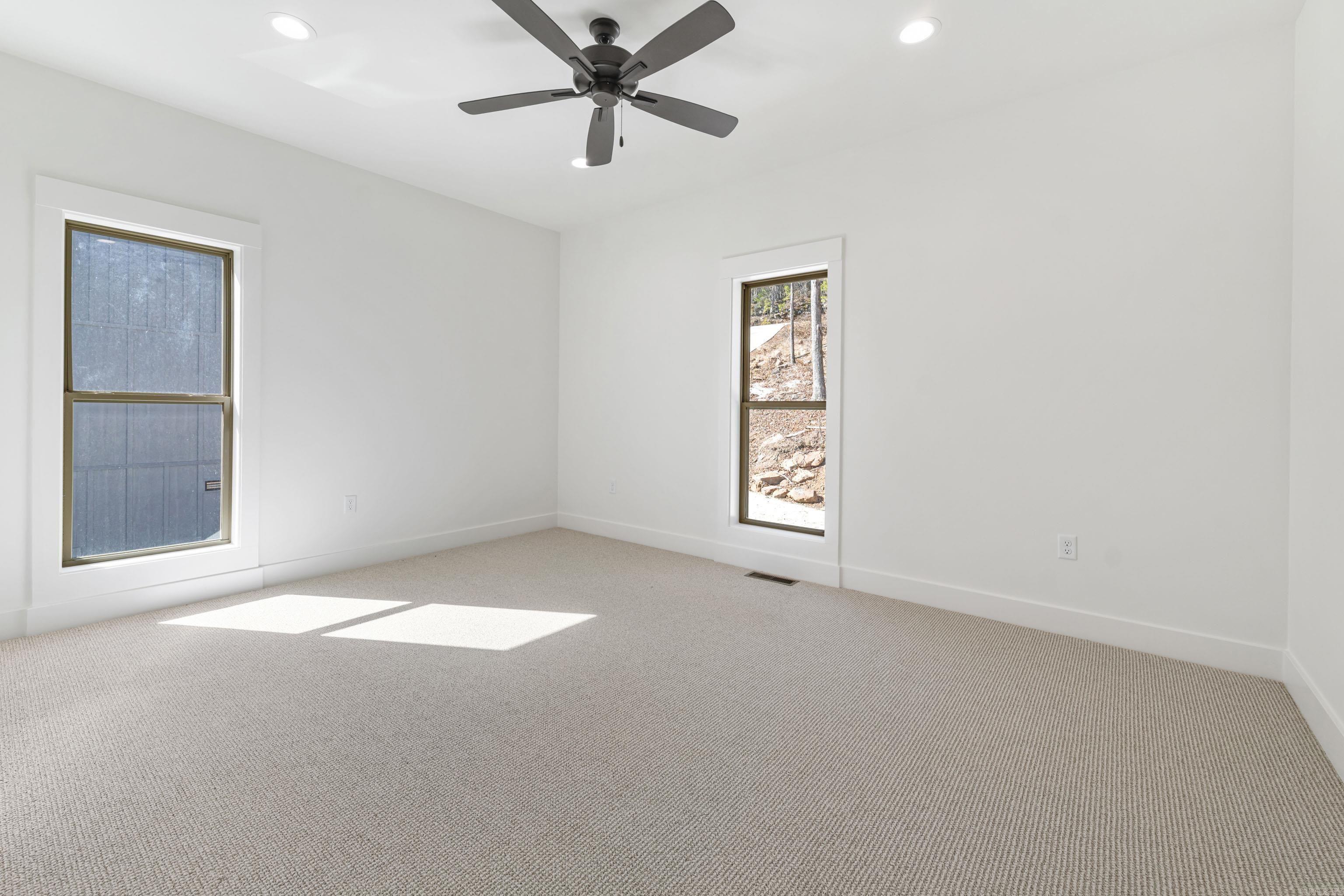 80 Stone Circle  Greers Ferry, AR