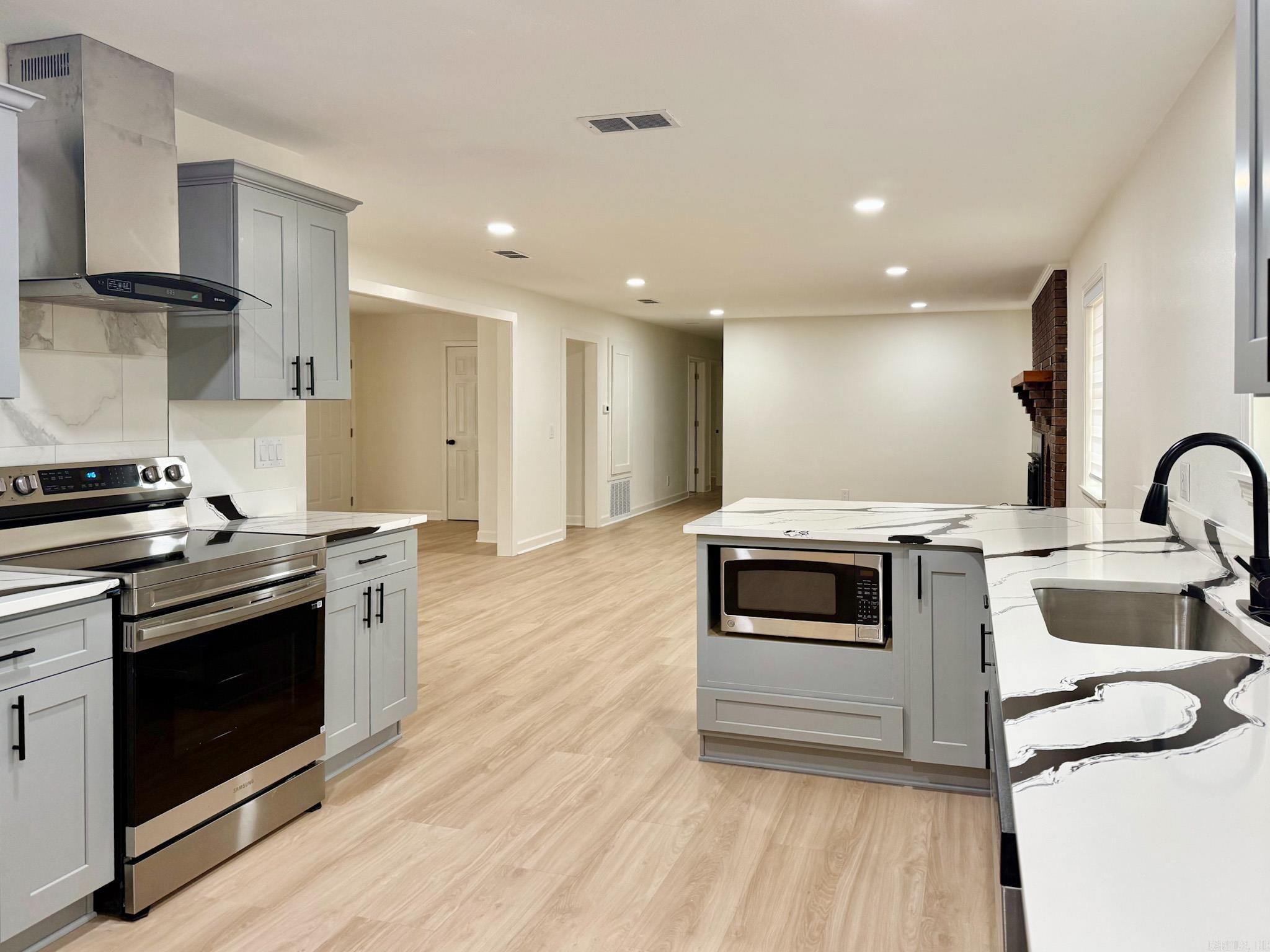 2818 Sylvia  Arkadelphia, AR