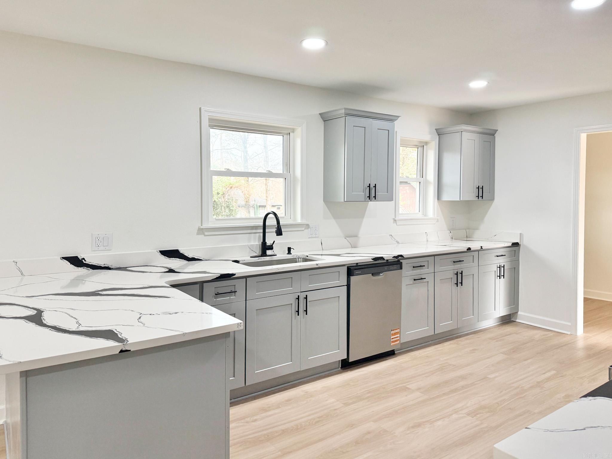 2818 Sylvia  Arkadelphia, AR