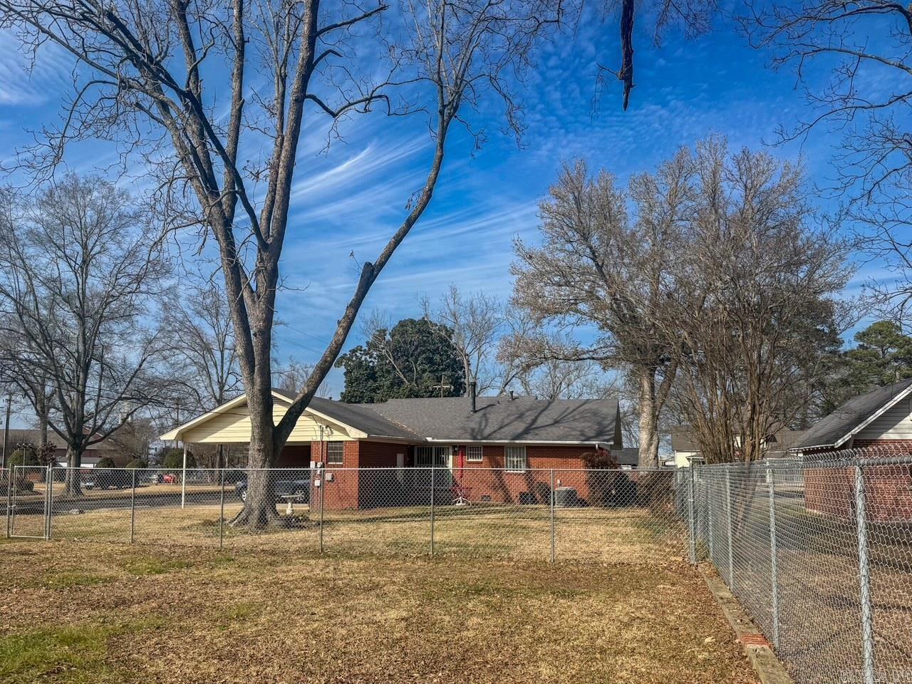 203 Pine Bluff  Malvern, AR