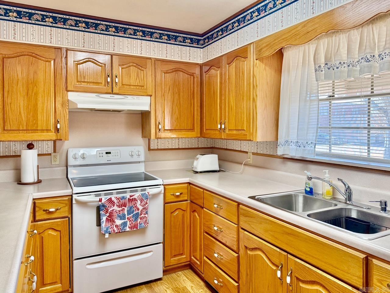 203 Pine Bluff  Malvern, AR