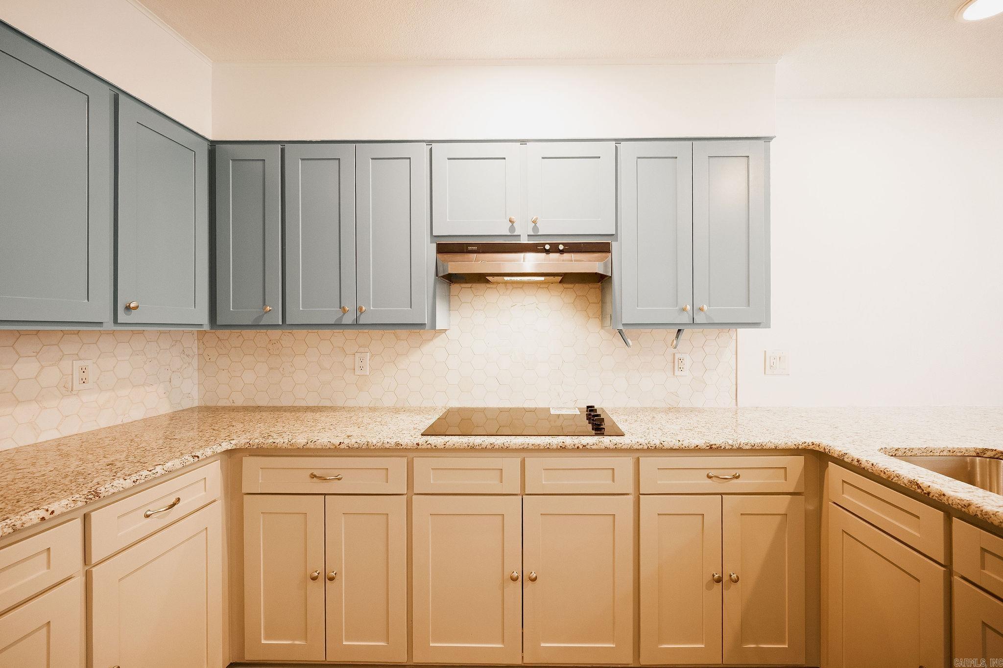 17 Frontera  Hot Springs Village, AR