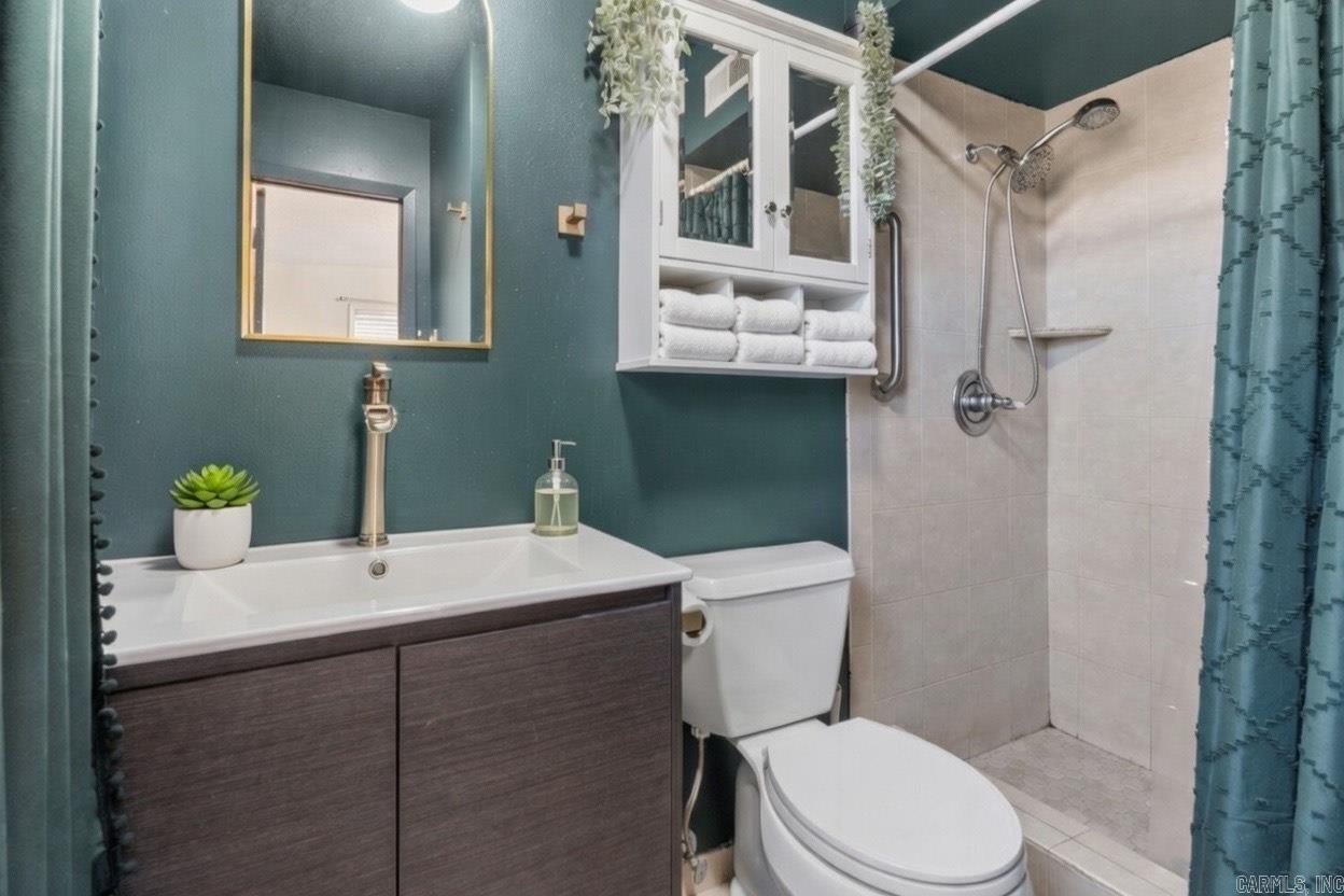 3913 Sandra  Benton, AR