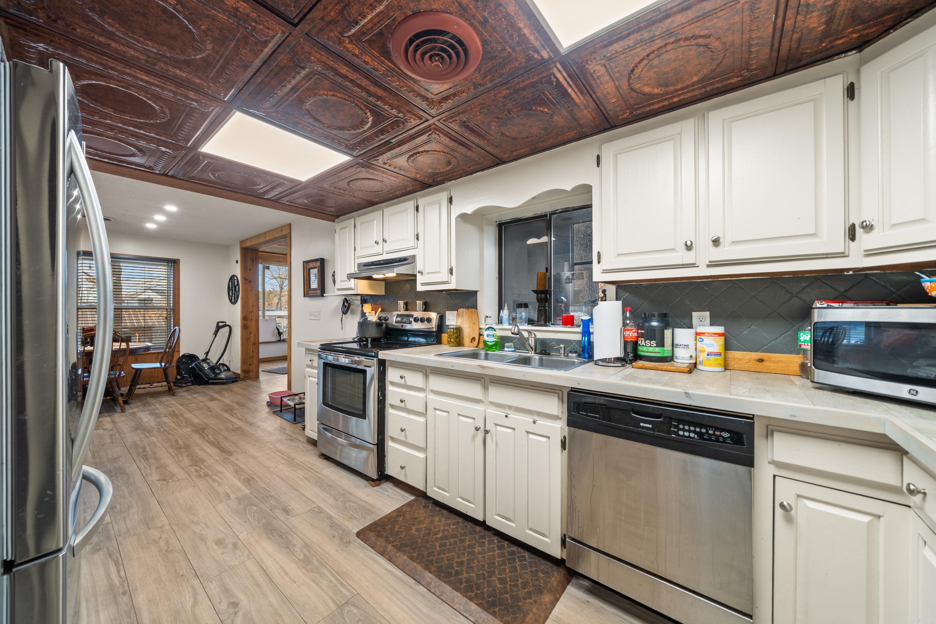 111 Loveless Ln  Royal, AR