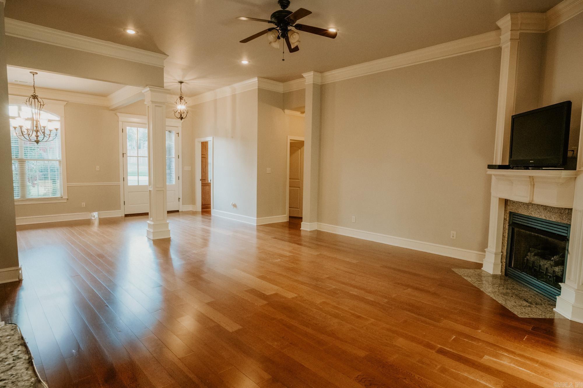 3908 Robinwood  Bryant, AR