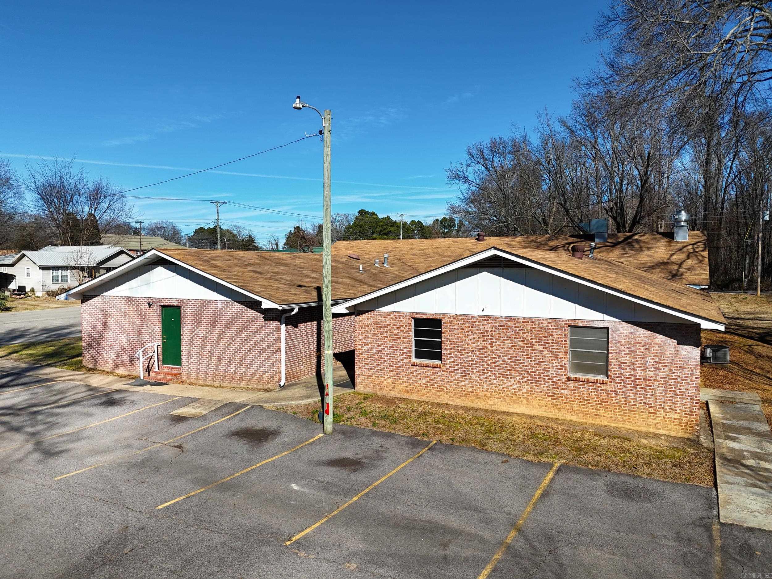 706 N Brown St.  Clarksville, AR