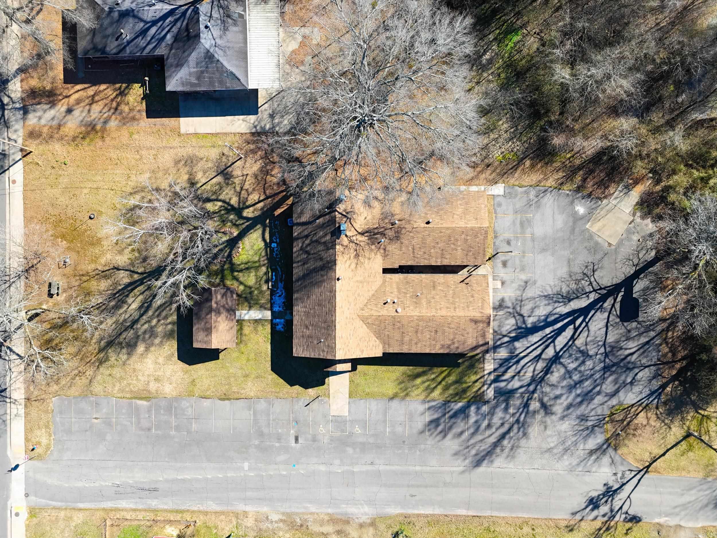 706 N Brown St.  Clarksville, AR