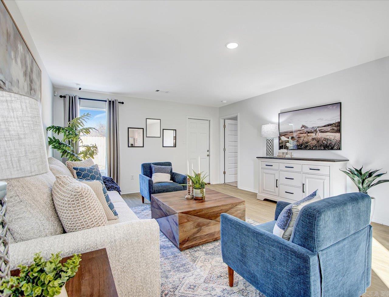 391 Moonlight Graham Boulevard Ward, AR 72176