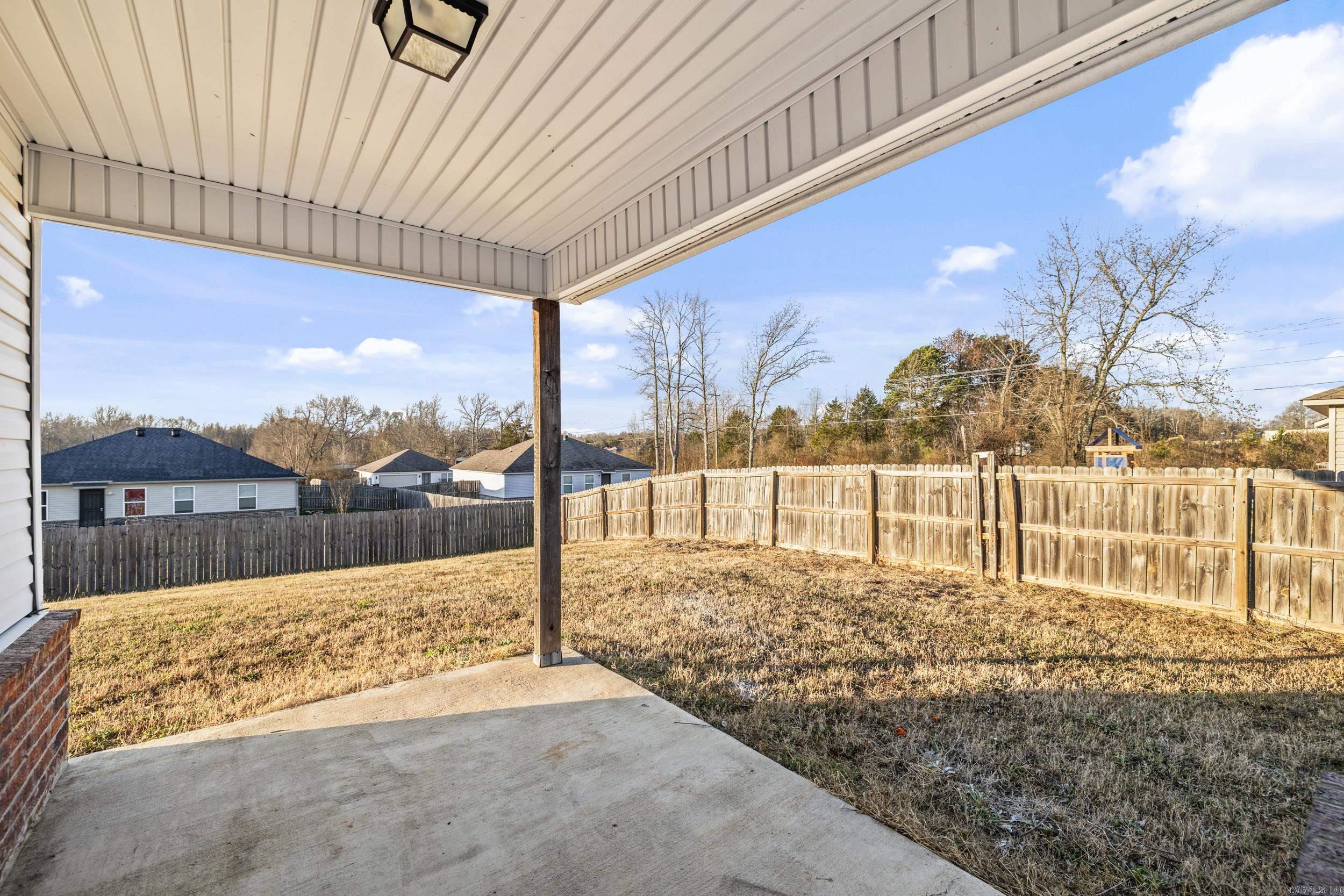 13 Oakland Cir  Austin, AR