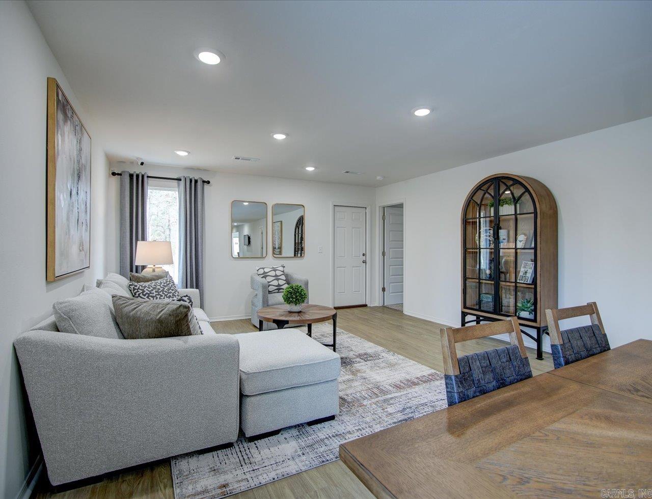 235 Stone Canyon  Maumelle, AR