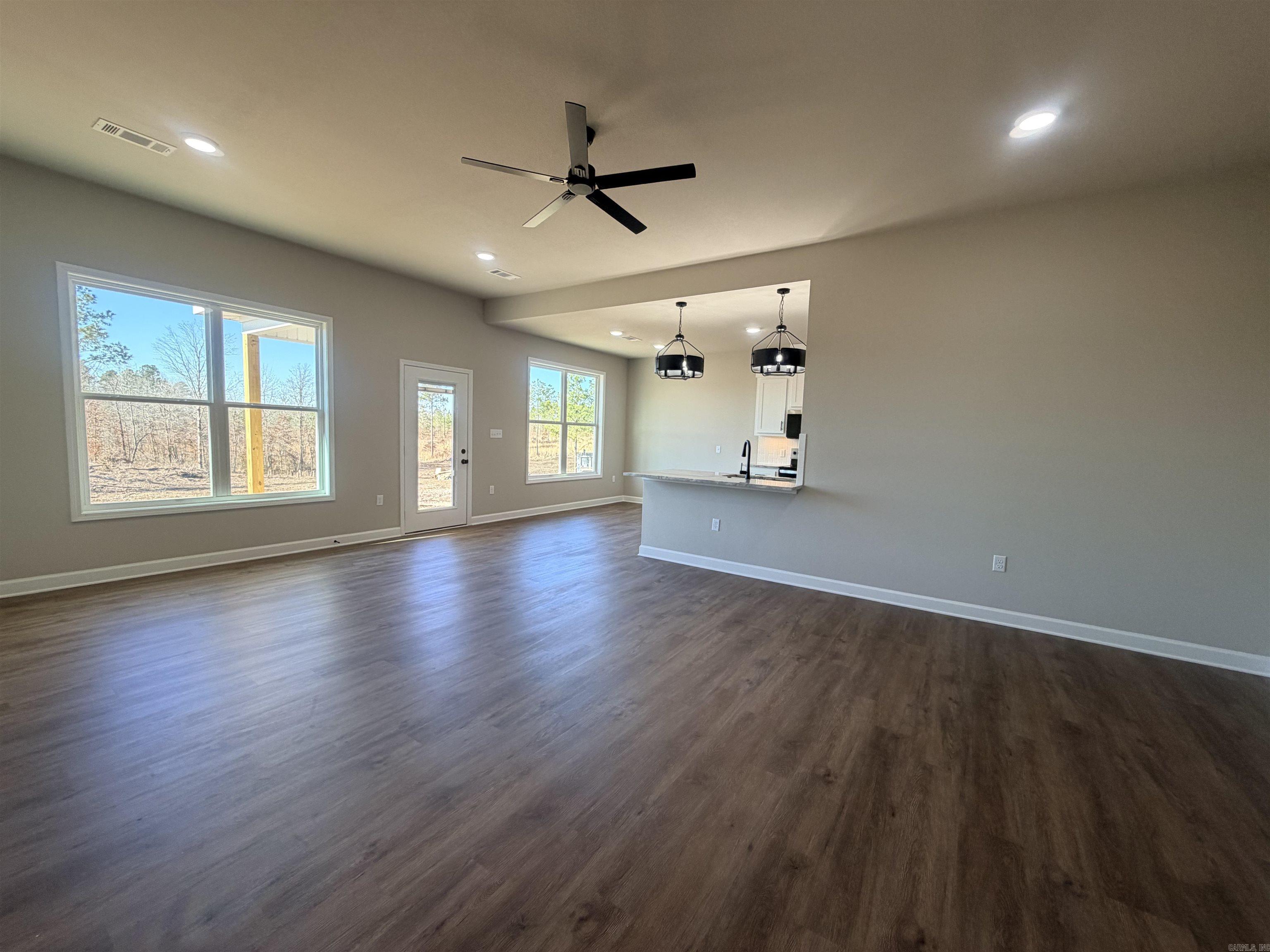 9323 Highway 298  Benton, AR