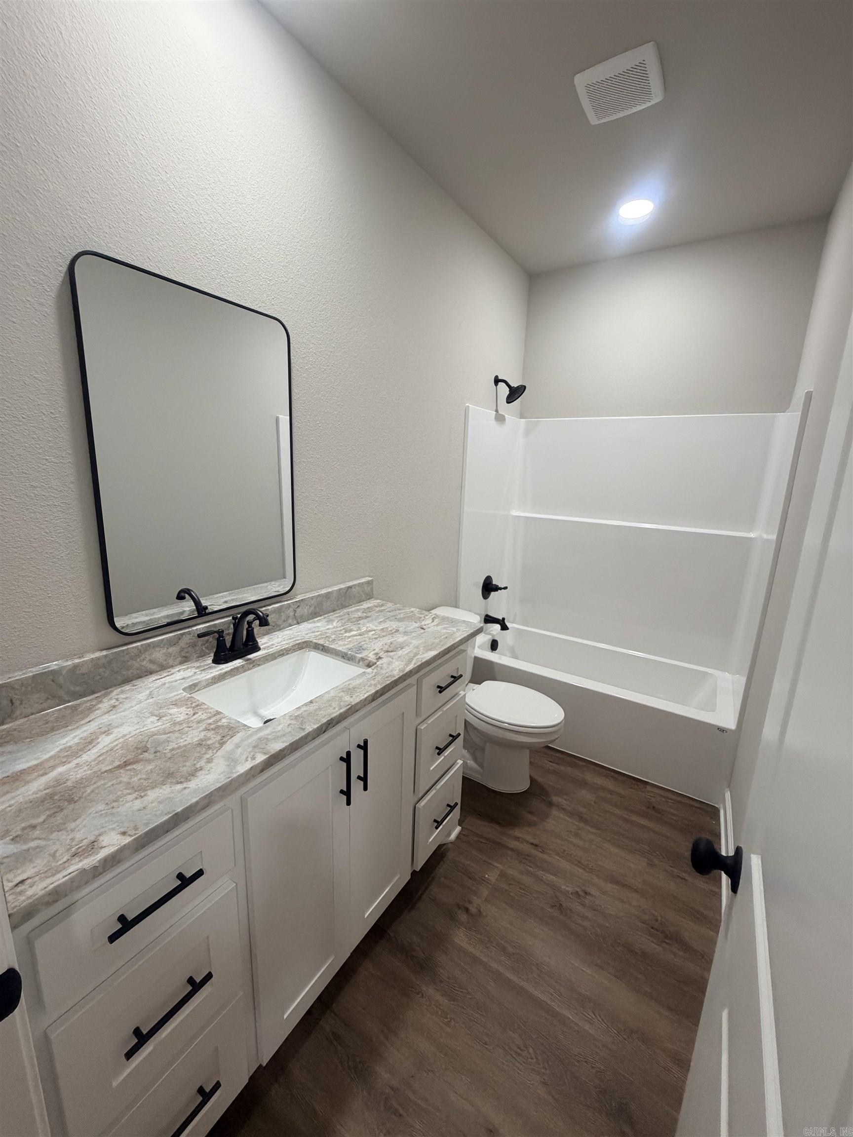 9323 Highway 298  Benton, AR