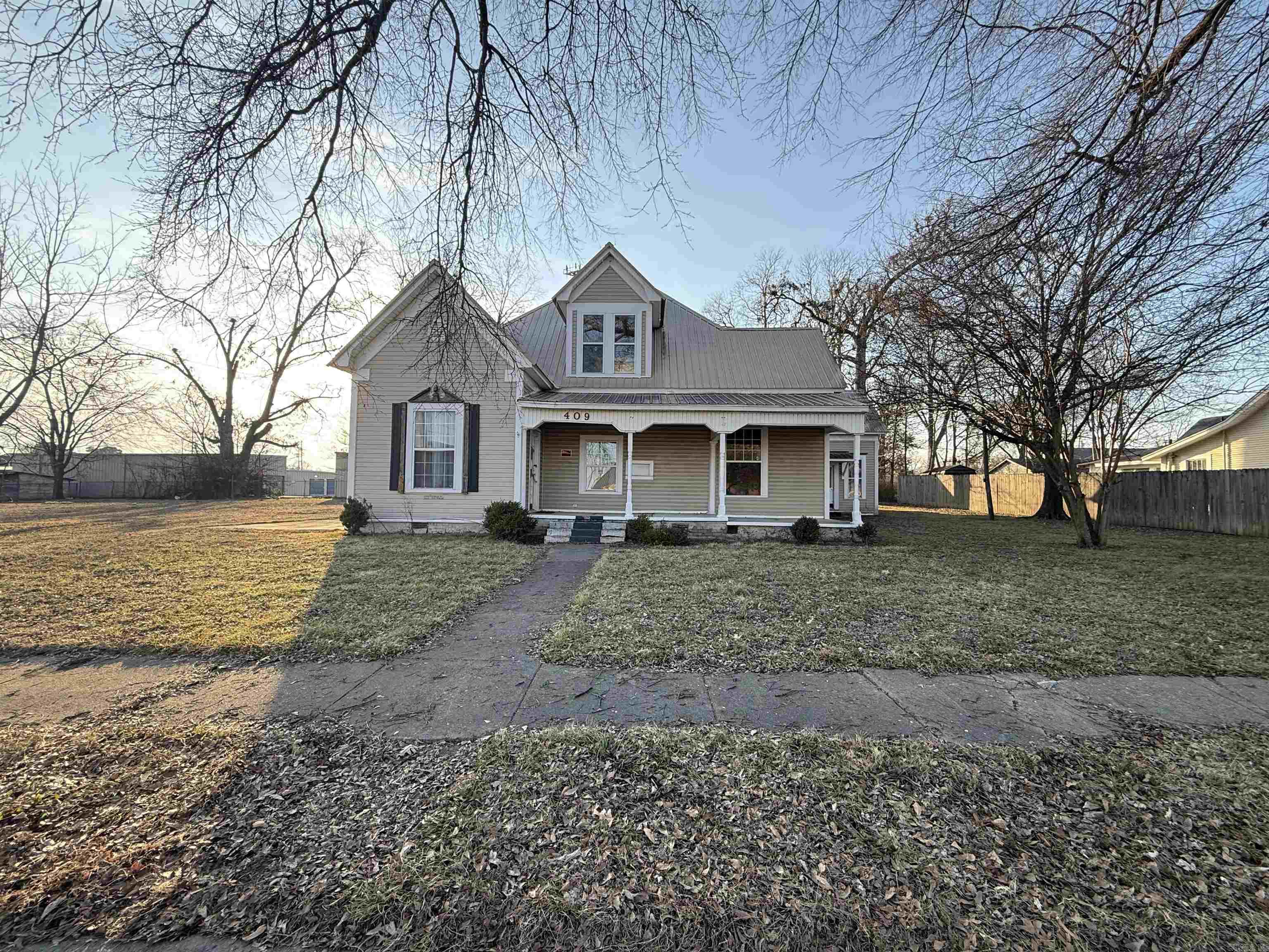 409 S Spring  Searcy, AR
