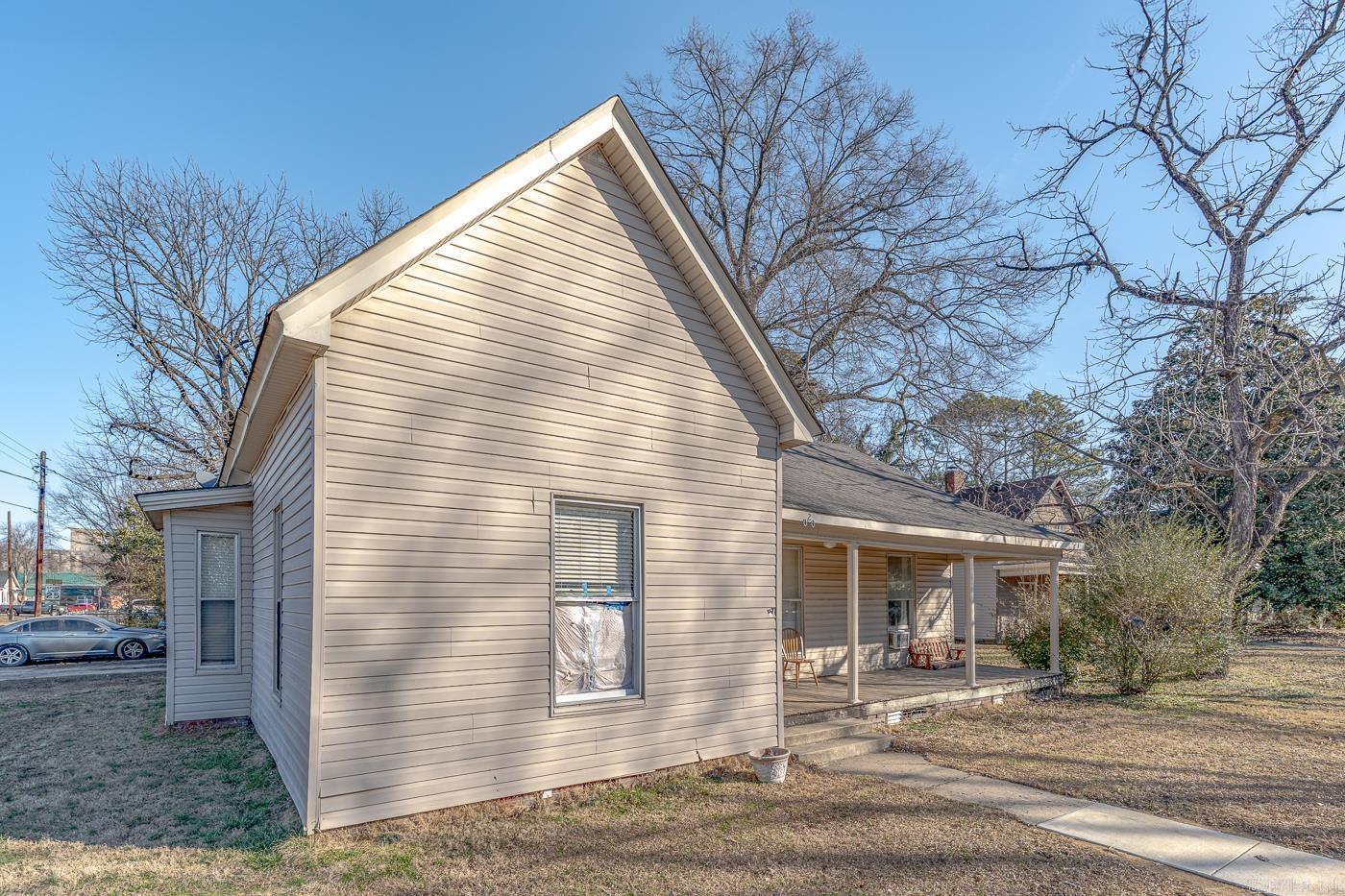 1020 W Jefferson Ave  Jonesboro, AR