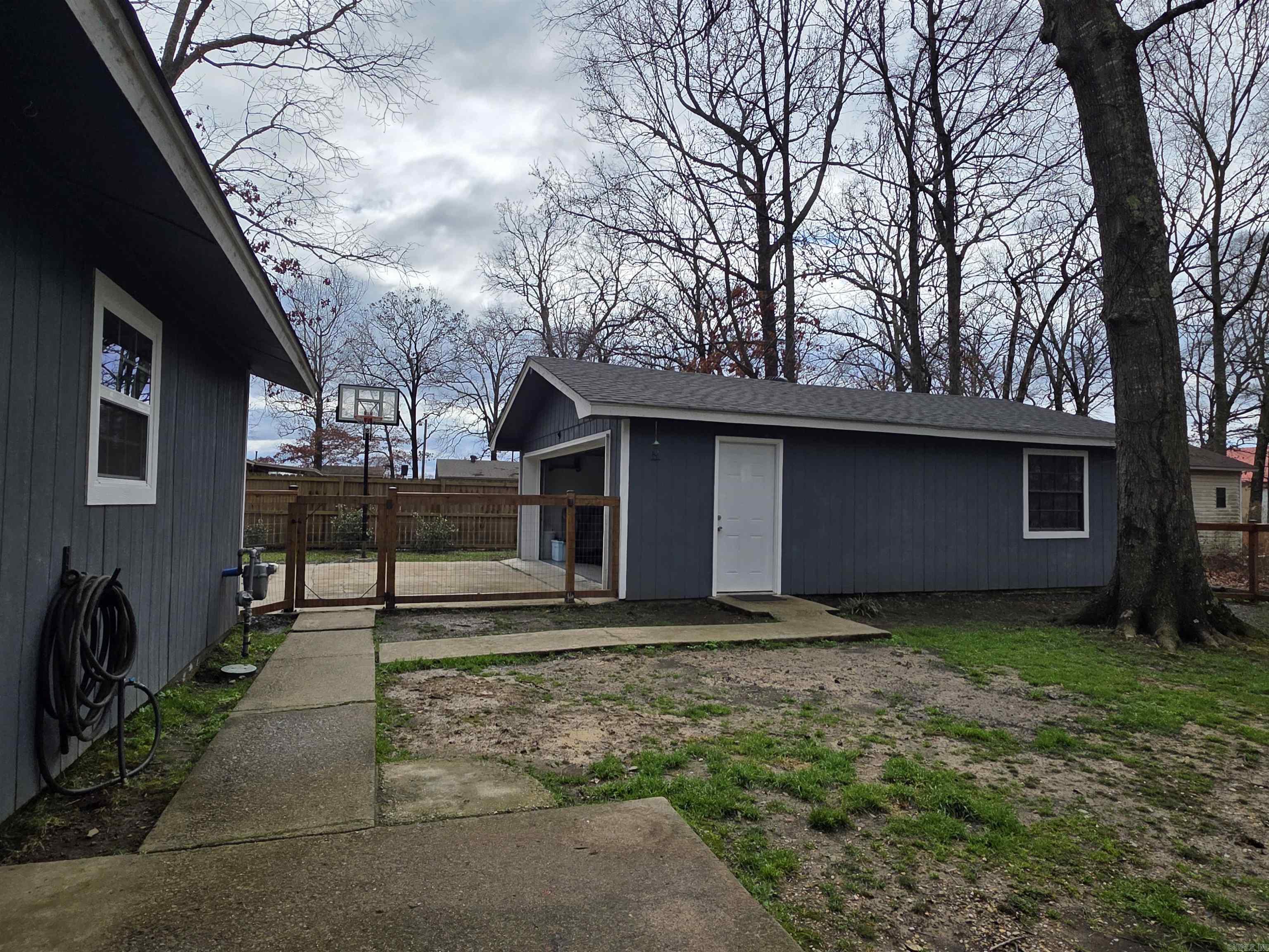 9 Palmer  Conway, AR